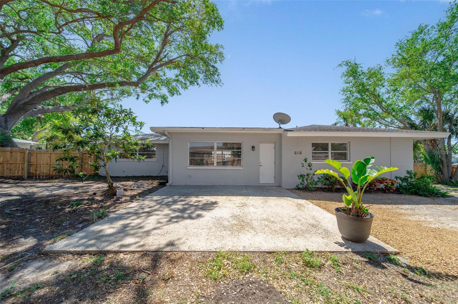 3011 BOUGAINVILLEA ST, SARASOTA, FL, 34239