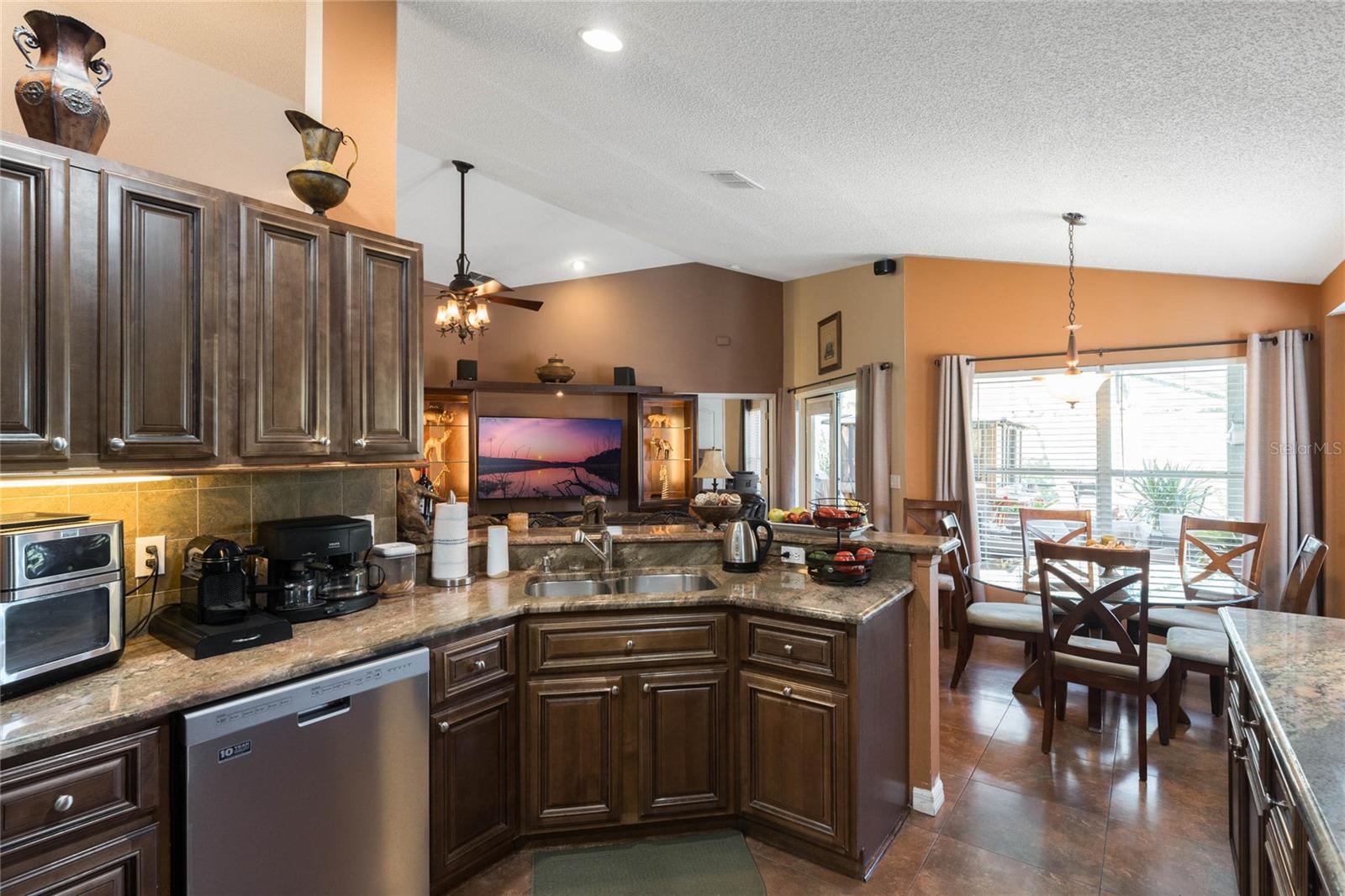 3655 SEMINOLE DR, ORLANDO, FL, 32812