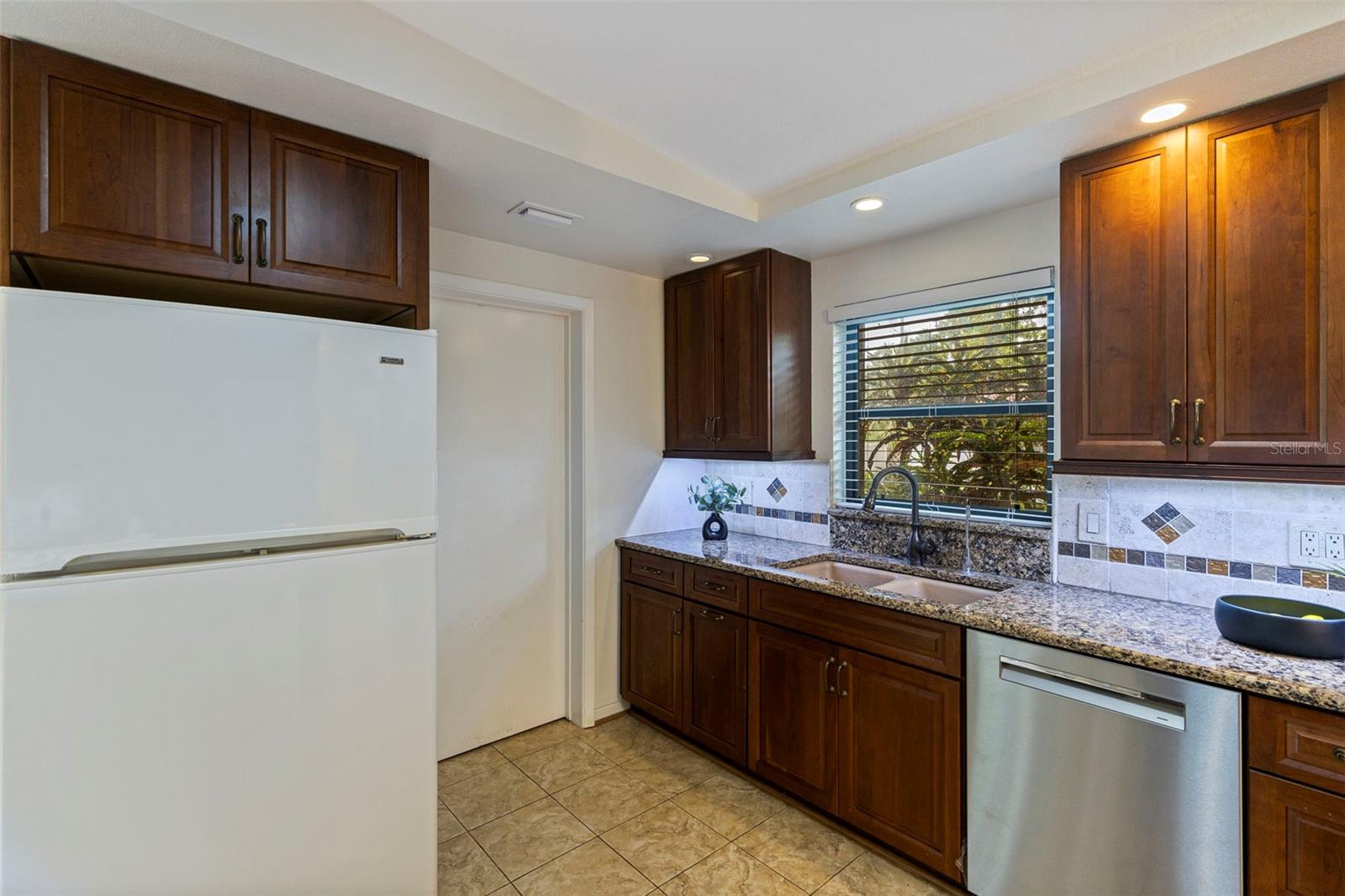 1301 45TH AVE N, ST PETERSBURG, FL, 33703