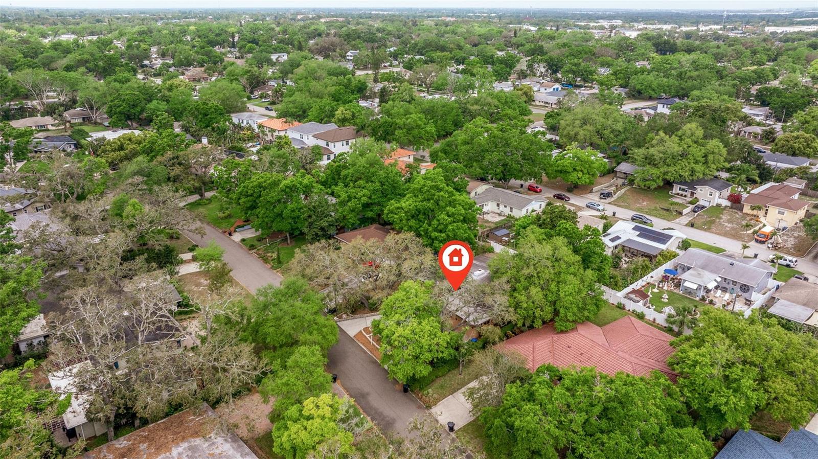 1301 45TH AVE N, ST PETERSBURG, FL, 33703