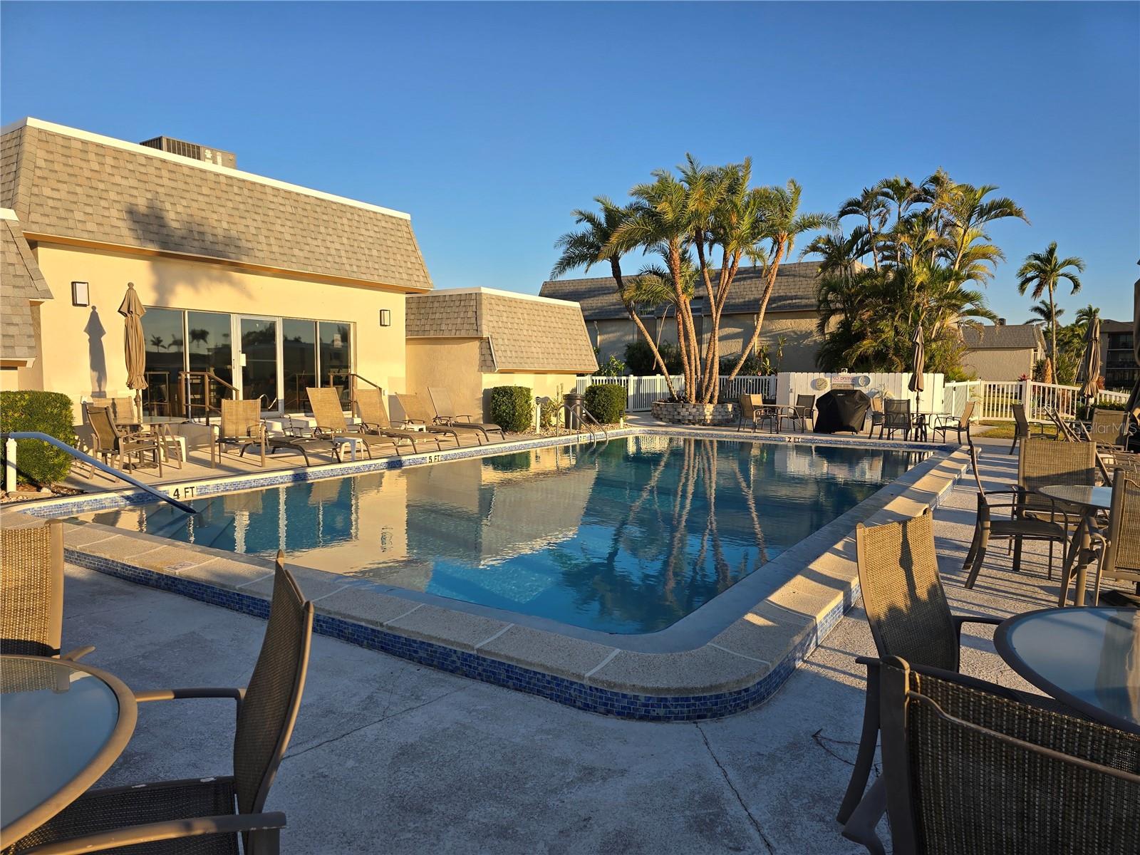 4012 SE 19TH AVE #103, CAPE CORAL, FL, 33904