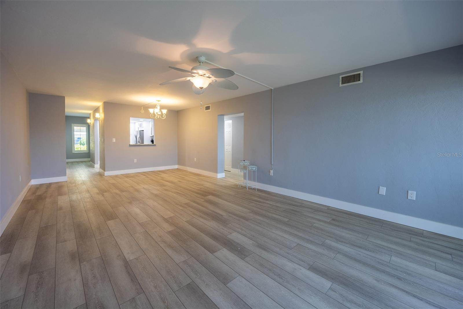 4012 SE 19TH AVE #103, CAPE CORAL, FL, 33904