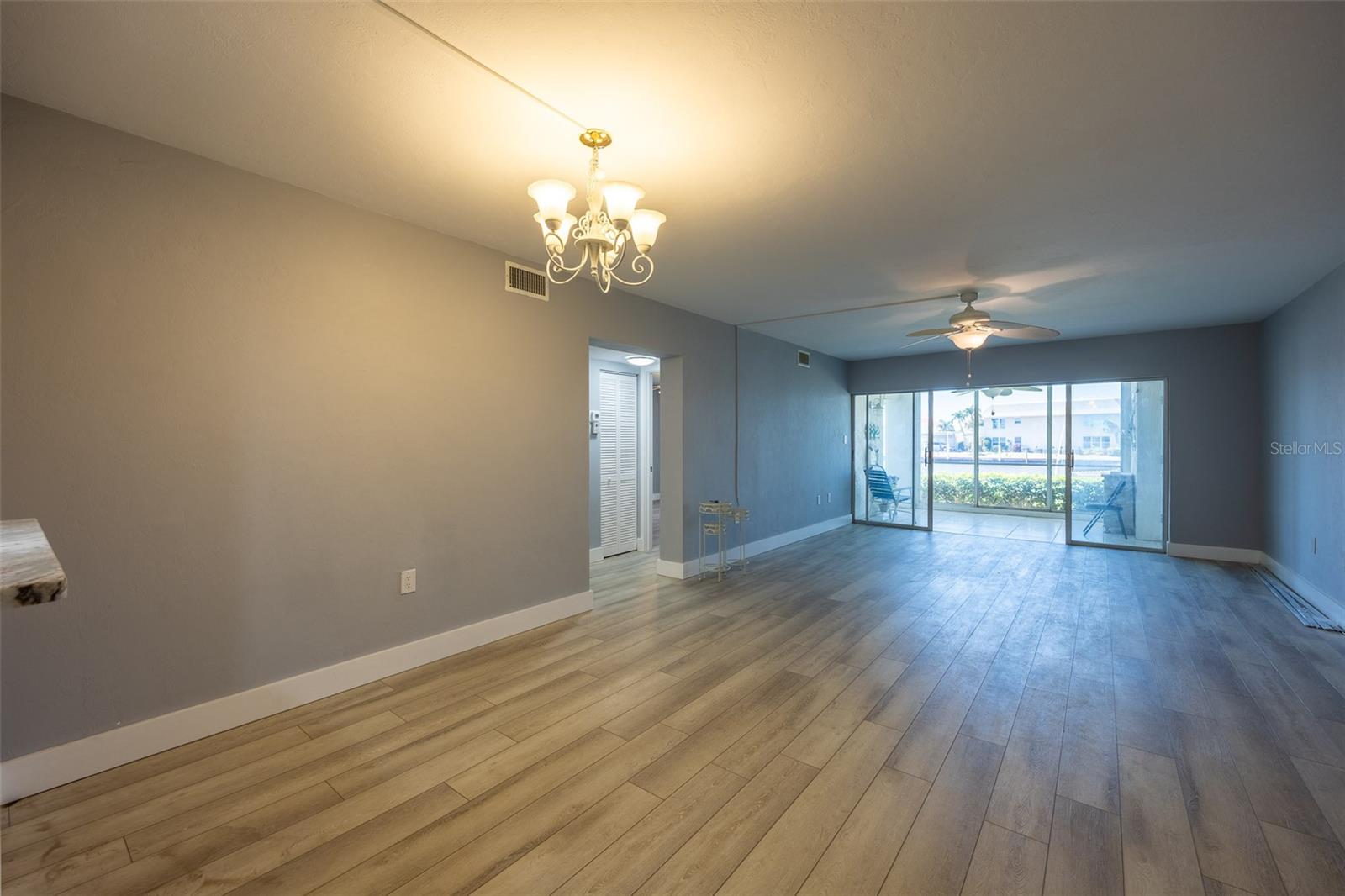 4012 SE 19TH AVE #103, CAPE CORAL, FL, 33904