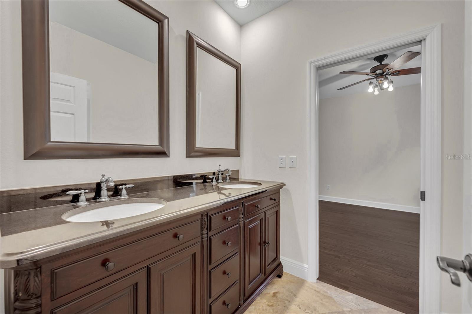 142 STONE HILL DR, MAITLAND, FL, 32751
