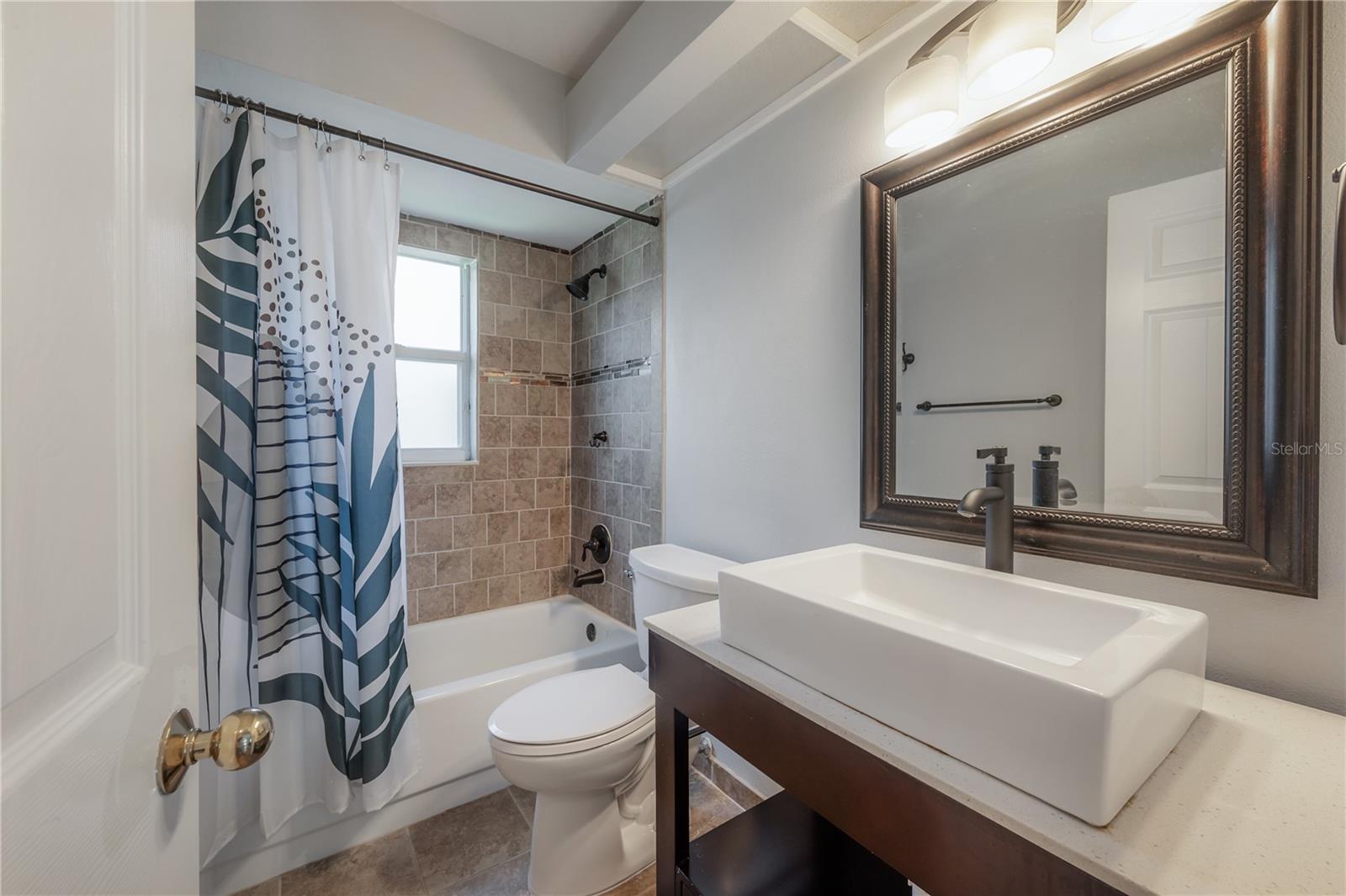 12406 BRISTOL COMMONS CIR, TAMPA, FL, 33626