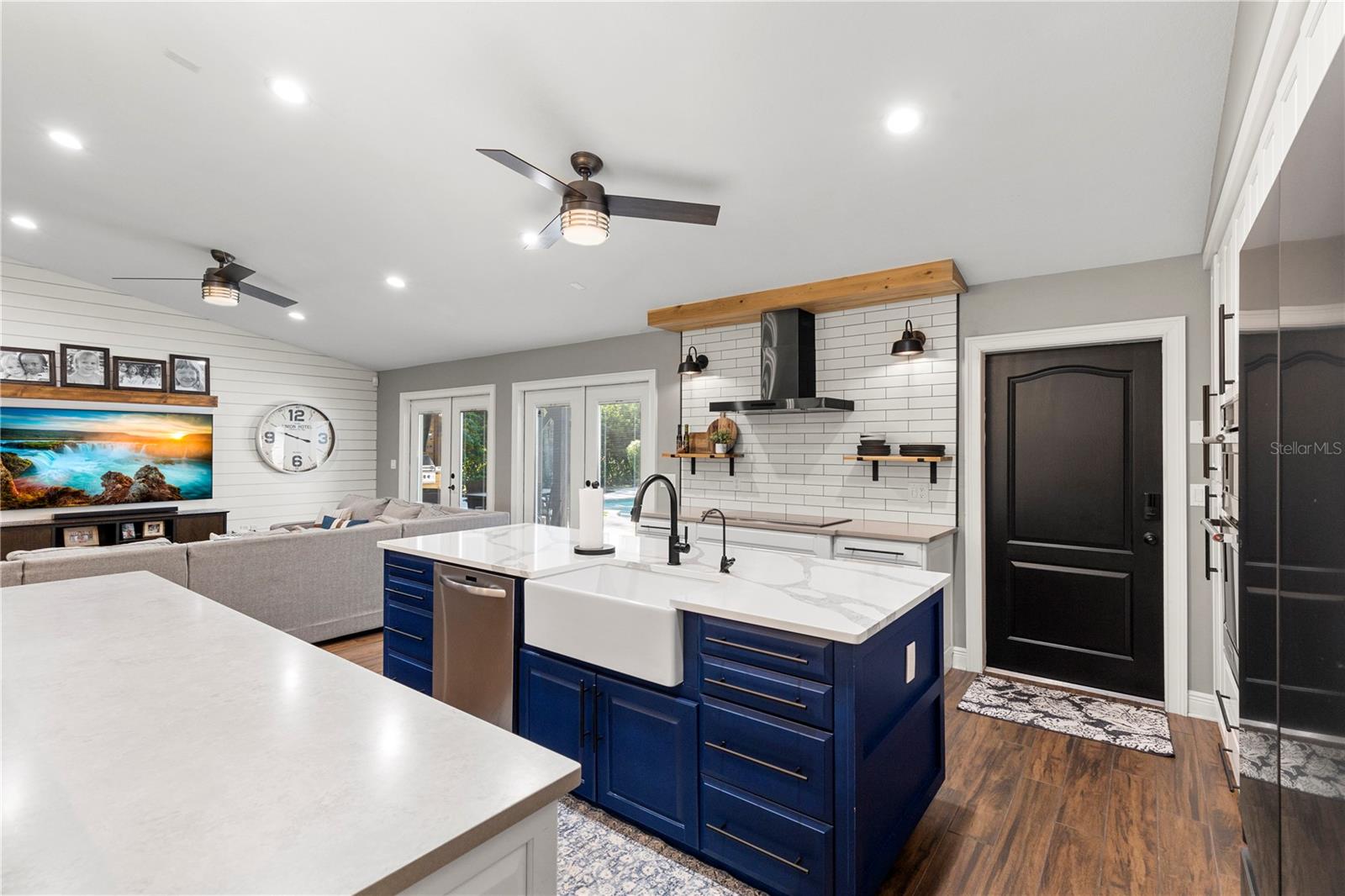 1013 NEWBERGER RD, LUTZ, FL, 33549