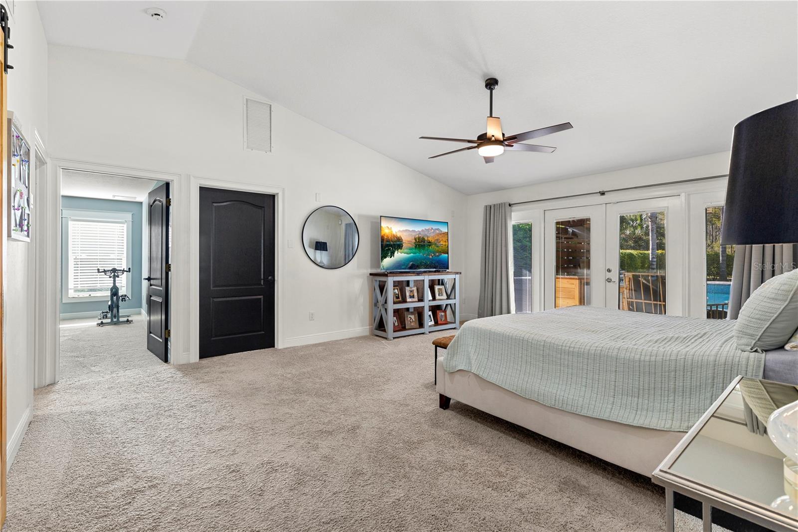 1013 NEWBERGER RD, LUTZ, FL, 33549