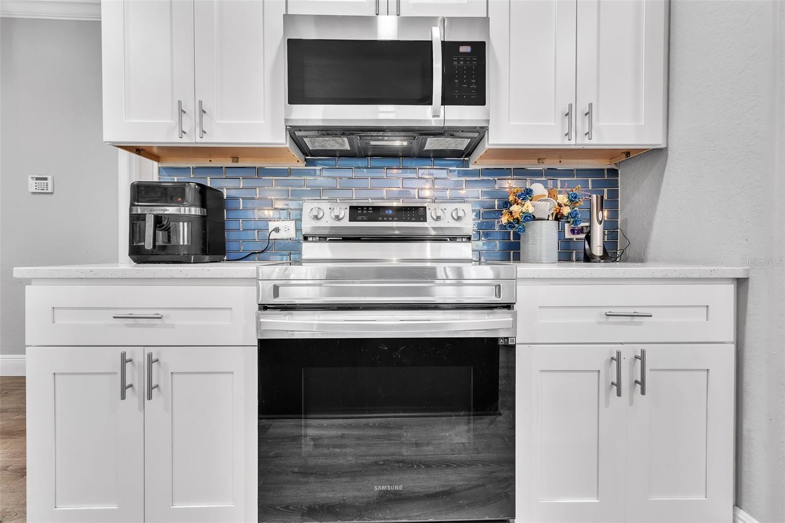 9151 MELODY CIR, PORT CHARLOTTE, FL, 33981
