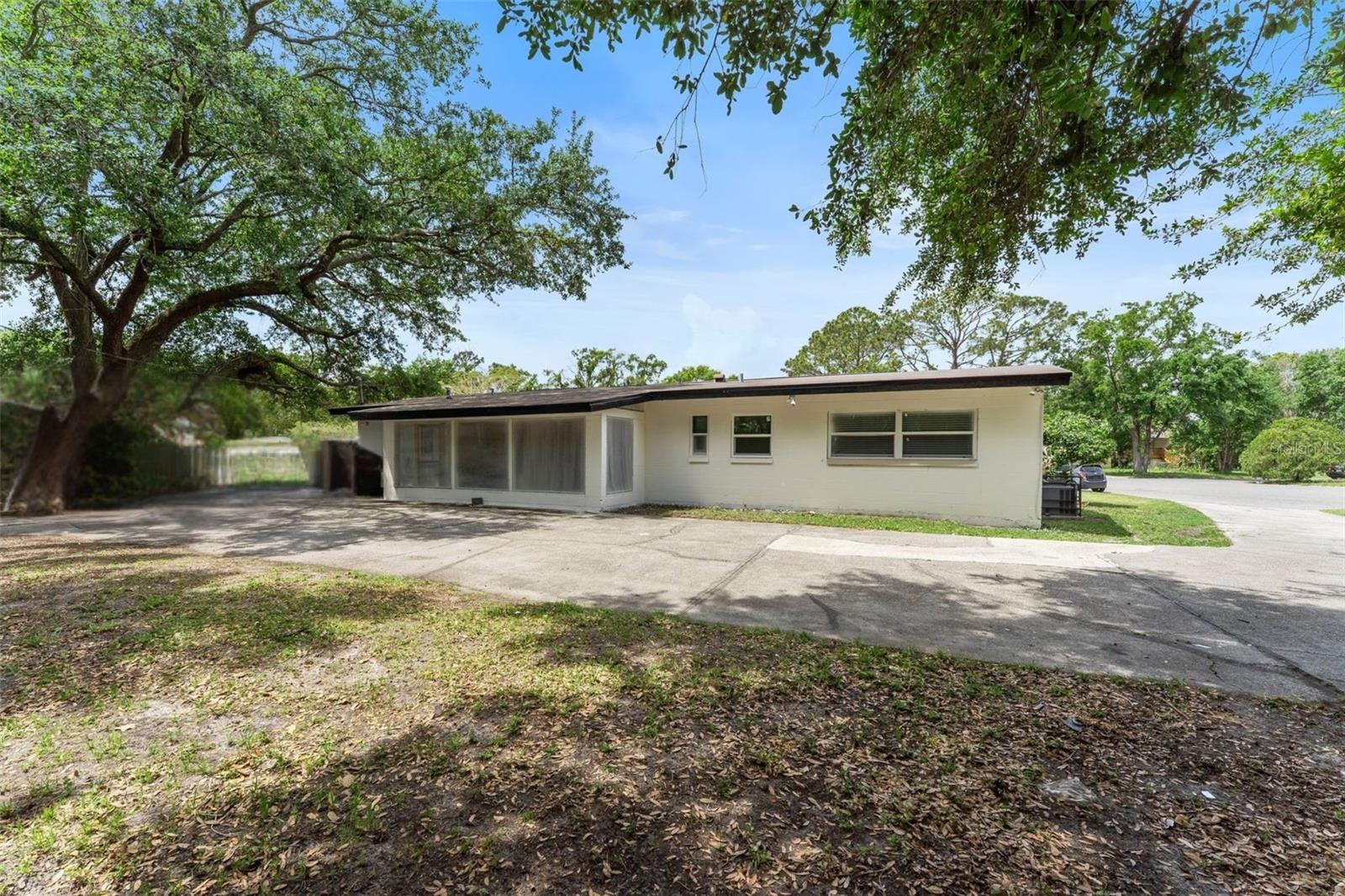 305 HOPE CIR, ORLANDO, FL, 32811