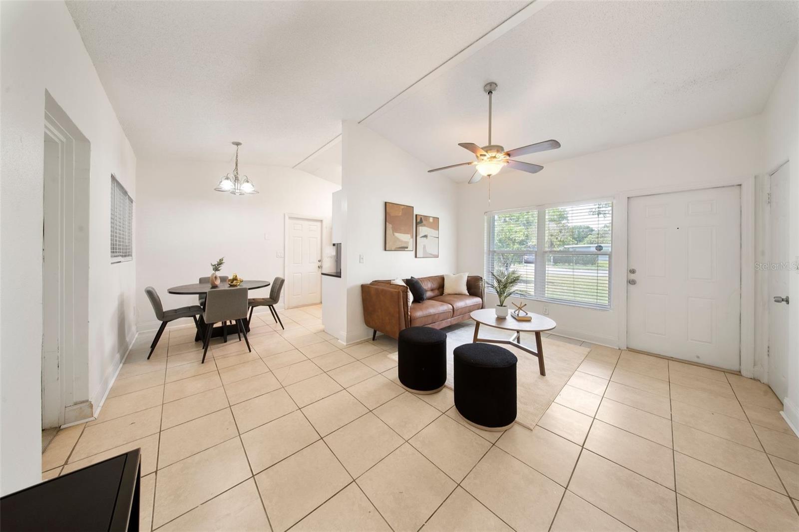 305 HOPE CIR, ORLANDO, FL, 32811