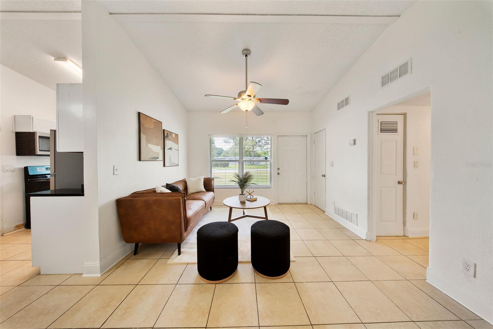 305 HOPE CIR, ORLANDO, FL, 32811