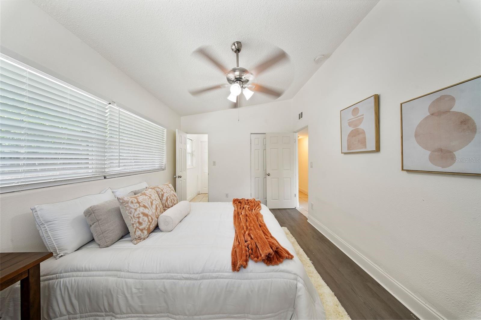 305 HOPE CIR, ORLANDO, FL, 32811