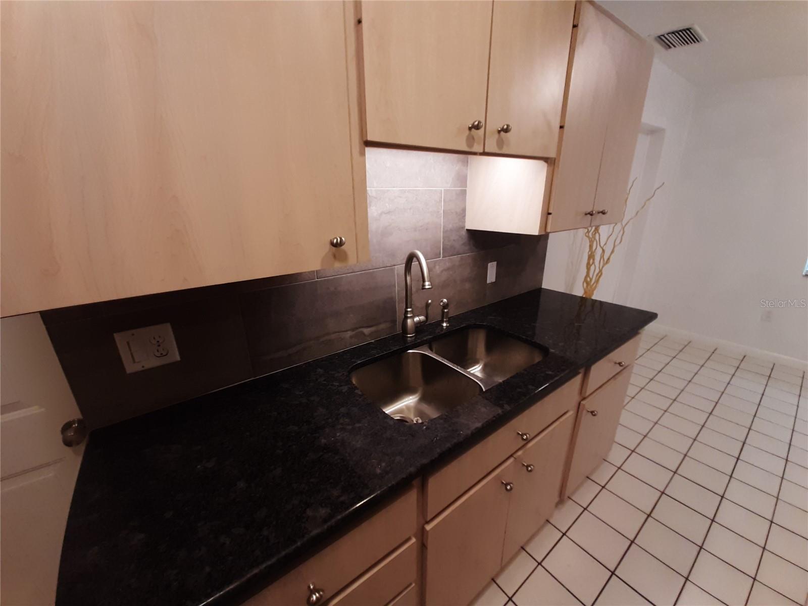 4031 IOLA DR, SARASOTA, FL, 34231