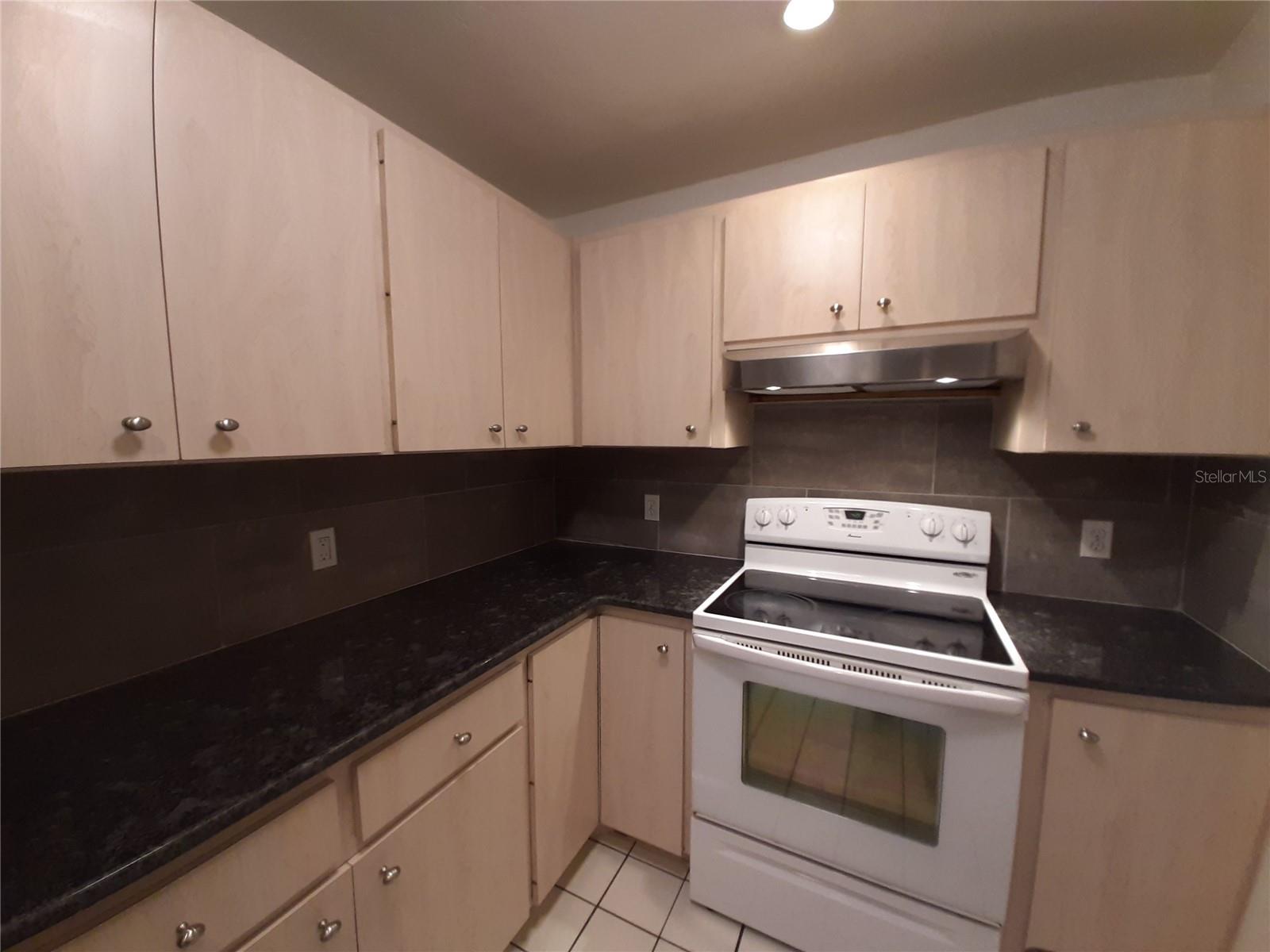4031 IOLA DR, SARASOTA, FL, 34231