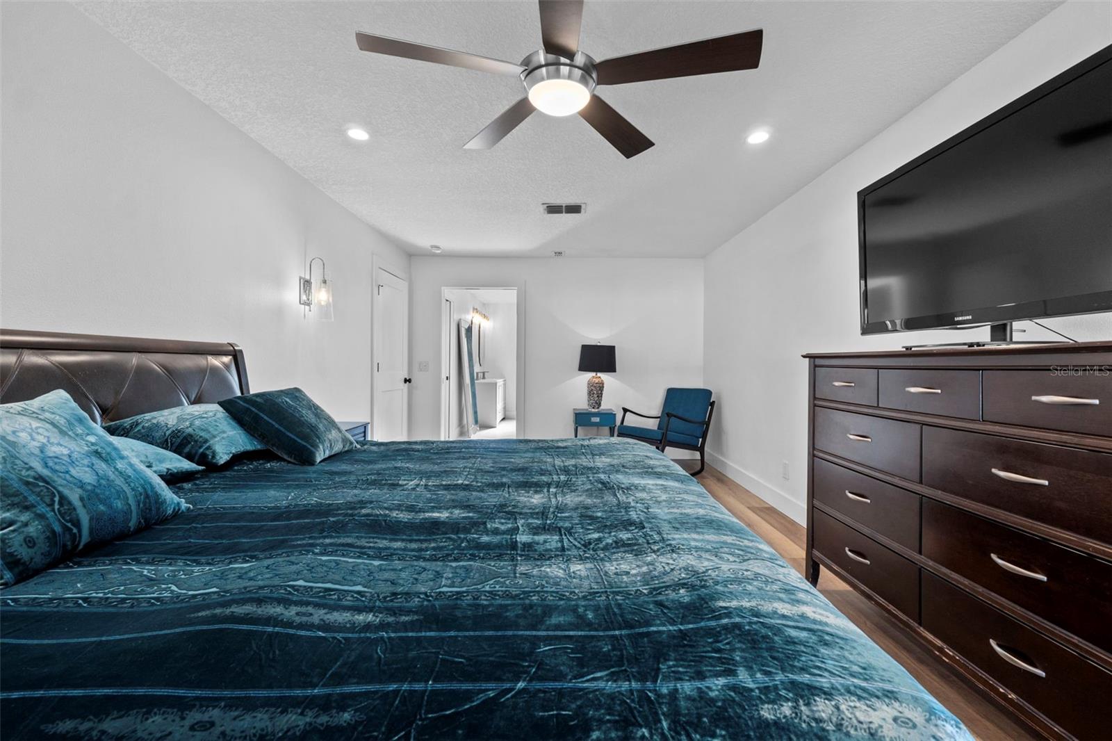 13201 LAKEWIND DR, CLERMONT, FL, 34711