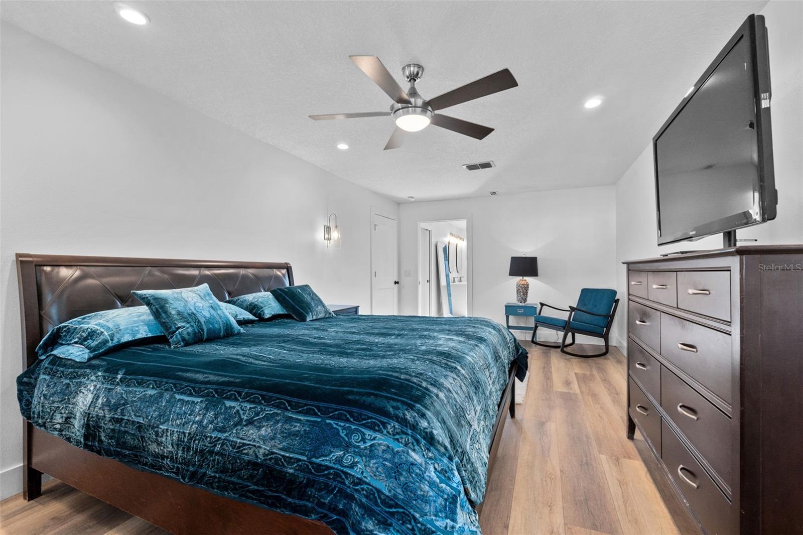 13201 LAKEWIND DR, CLERMONT, FL, 34711