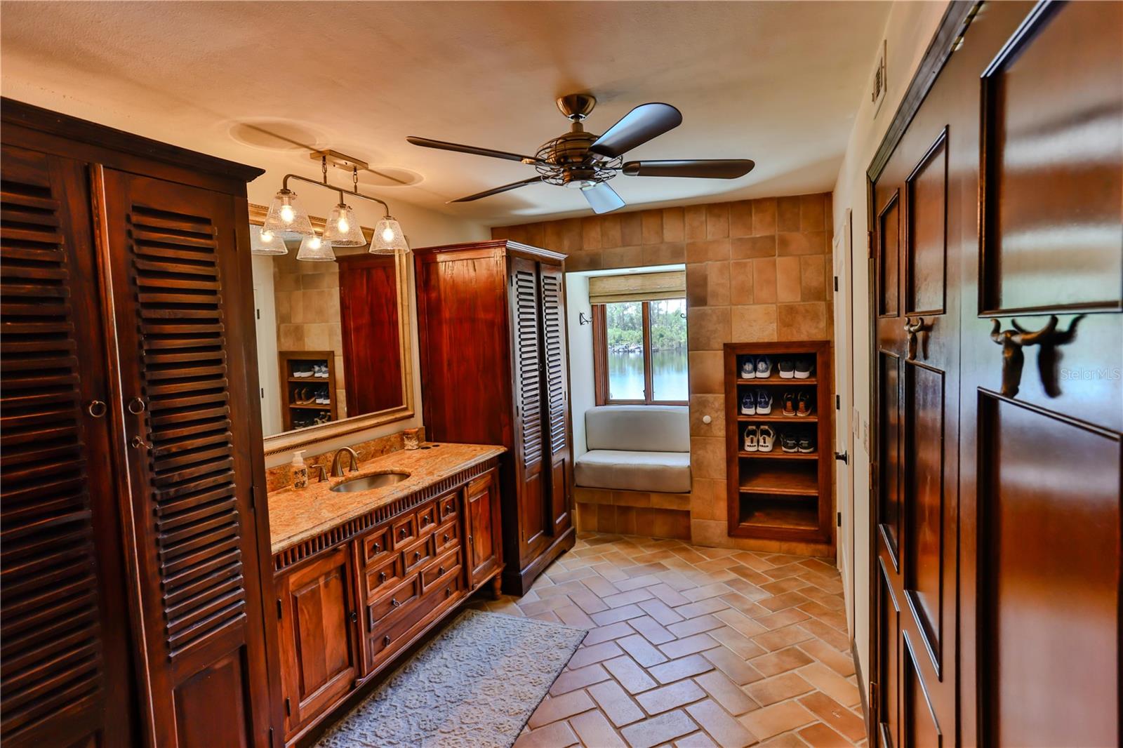 8988 HOUSTON PL #303, ORLANDO, FL, 32819