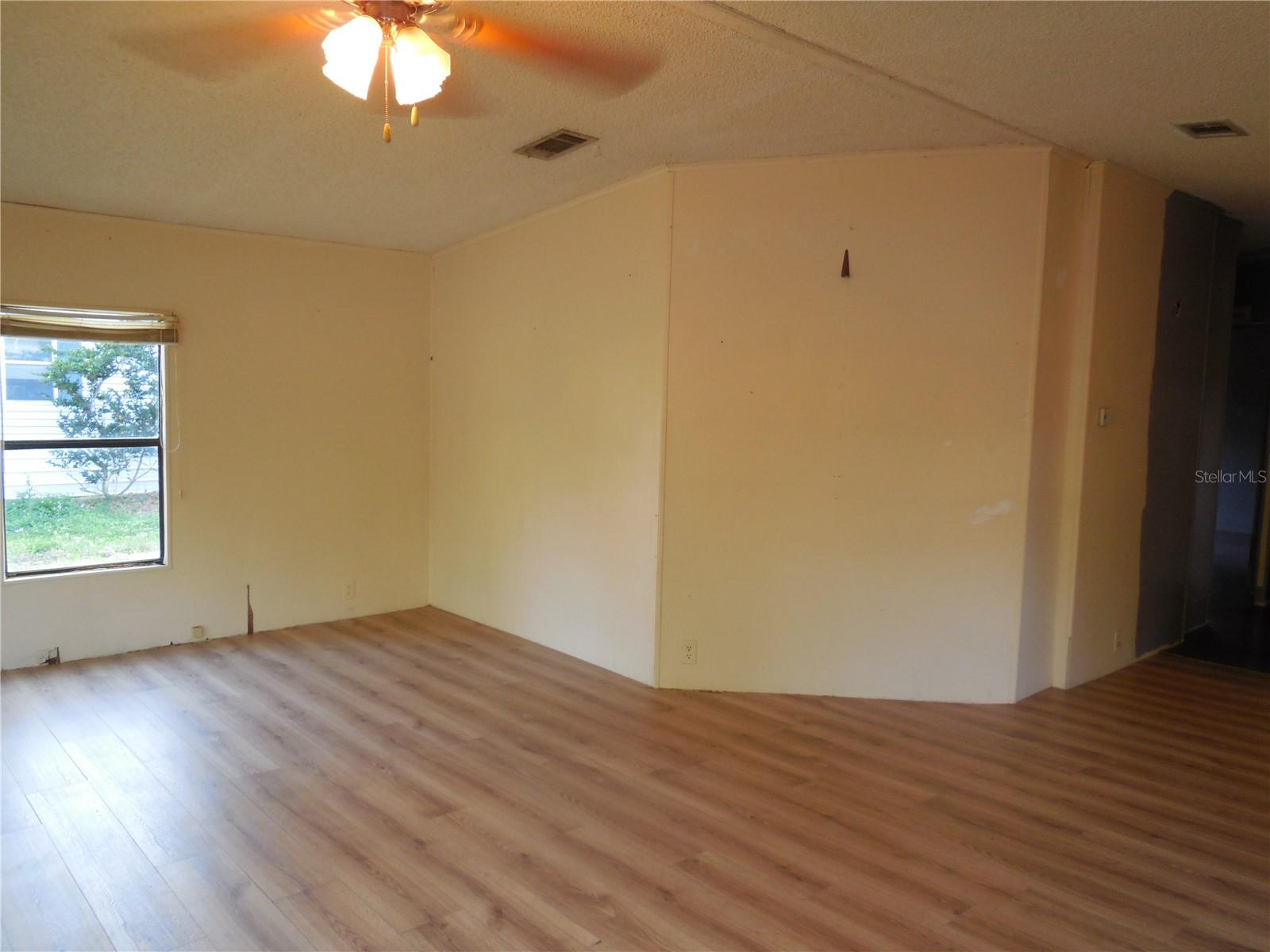 C7506561 Property Photo