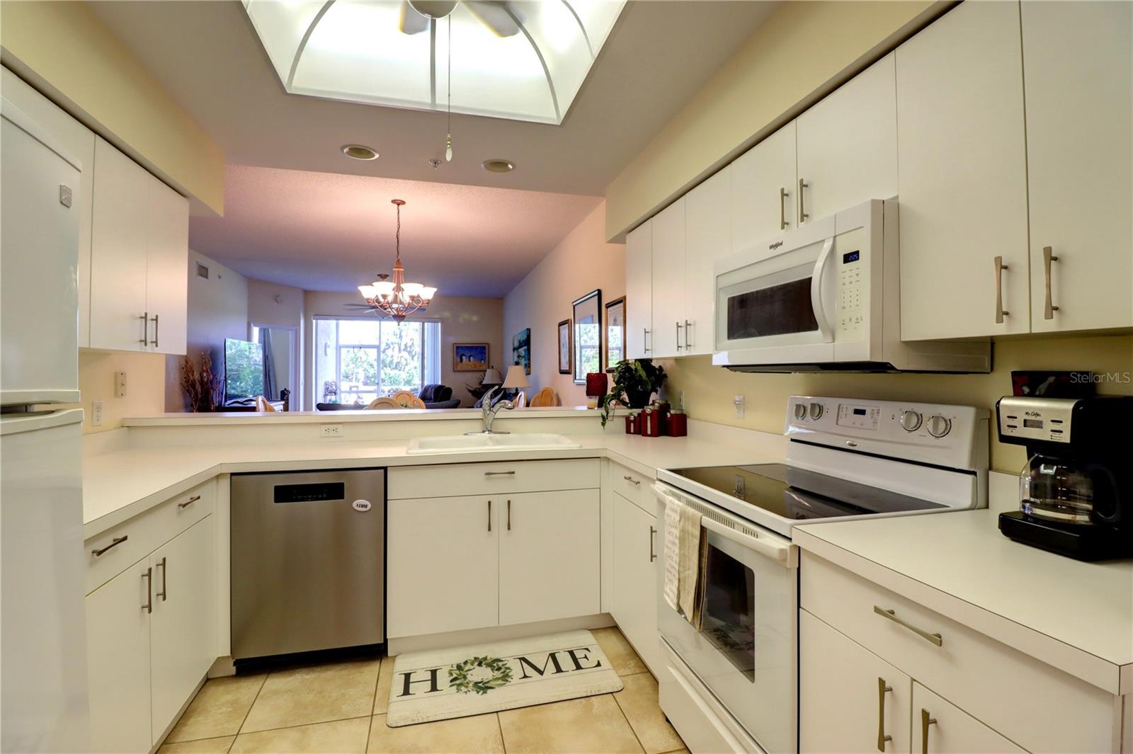 A4643776 Property Photo
