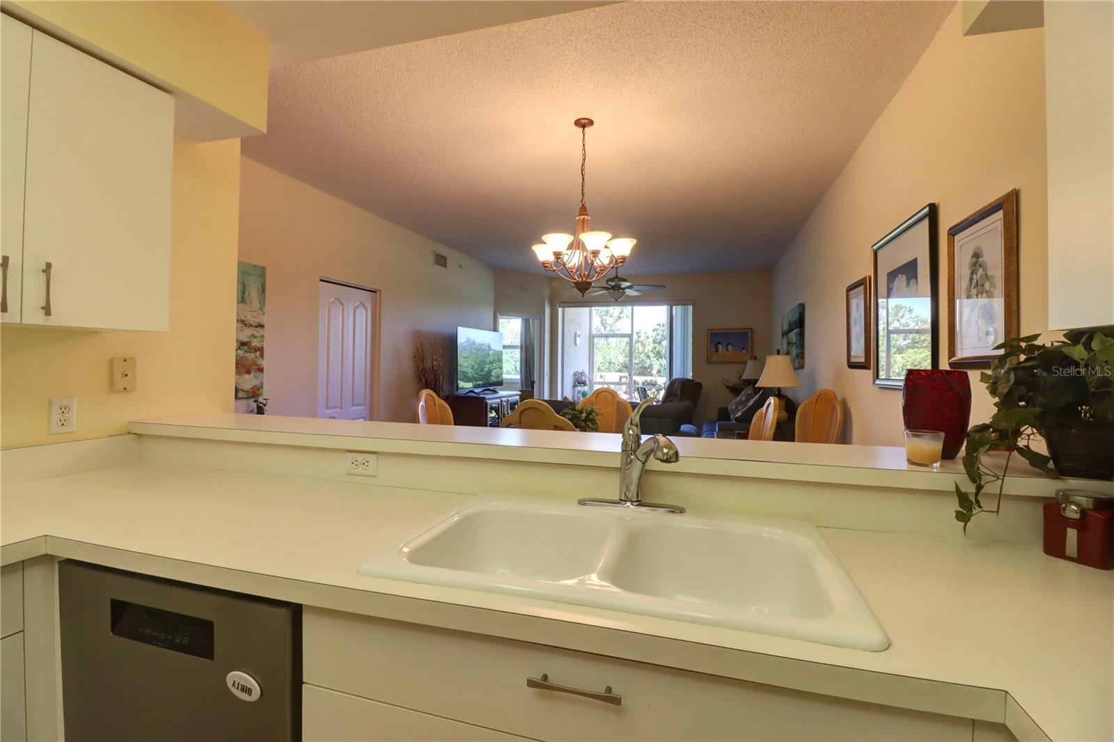 A4643776 Property Photo