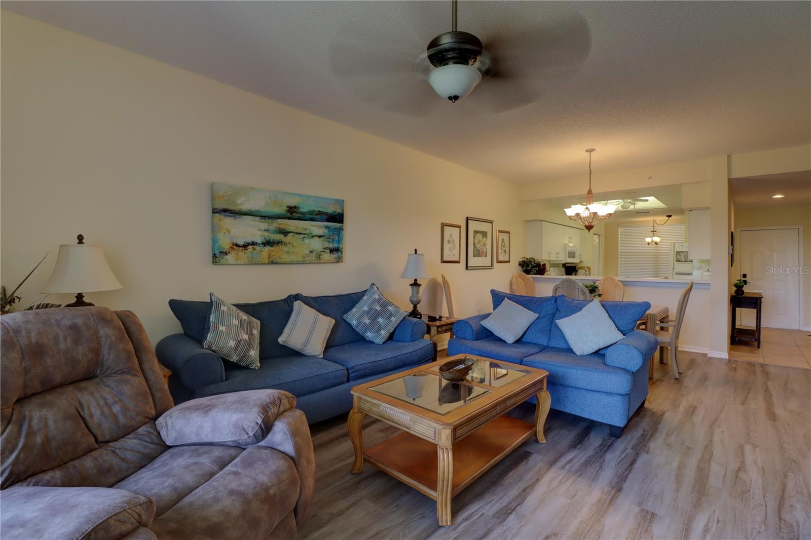 A4643776 Property Photo