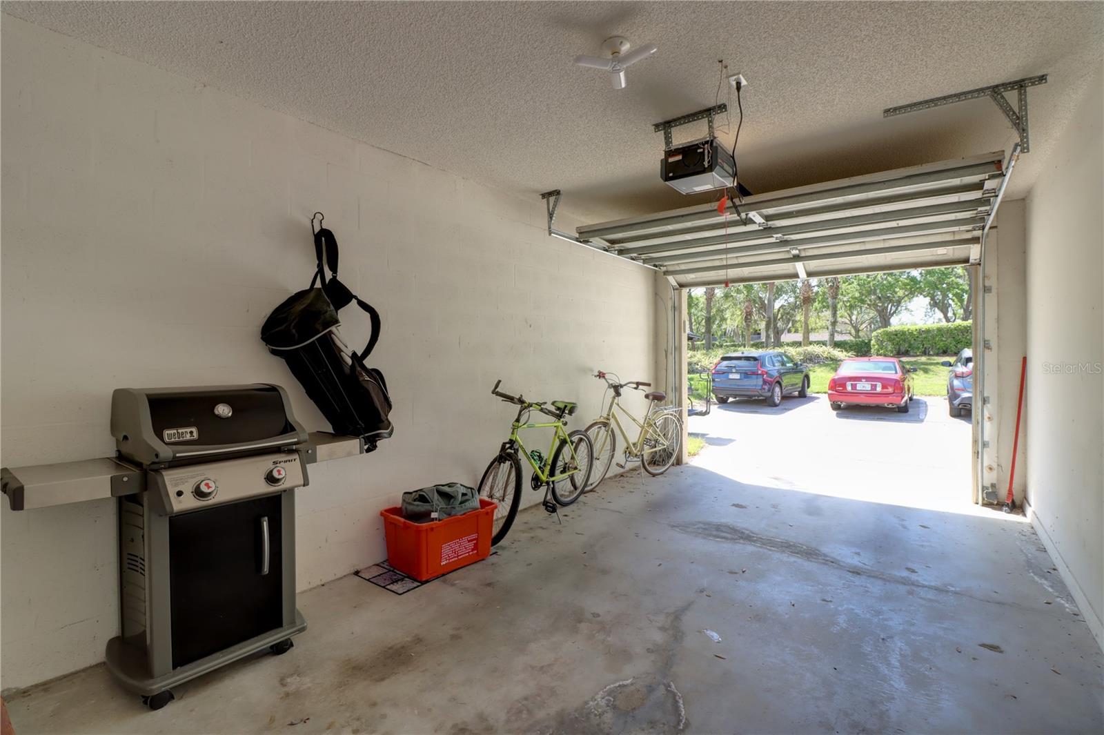 A4643776 Property Photo