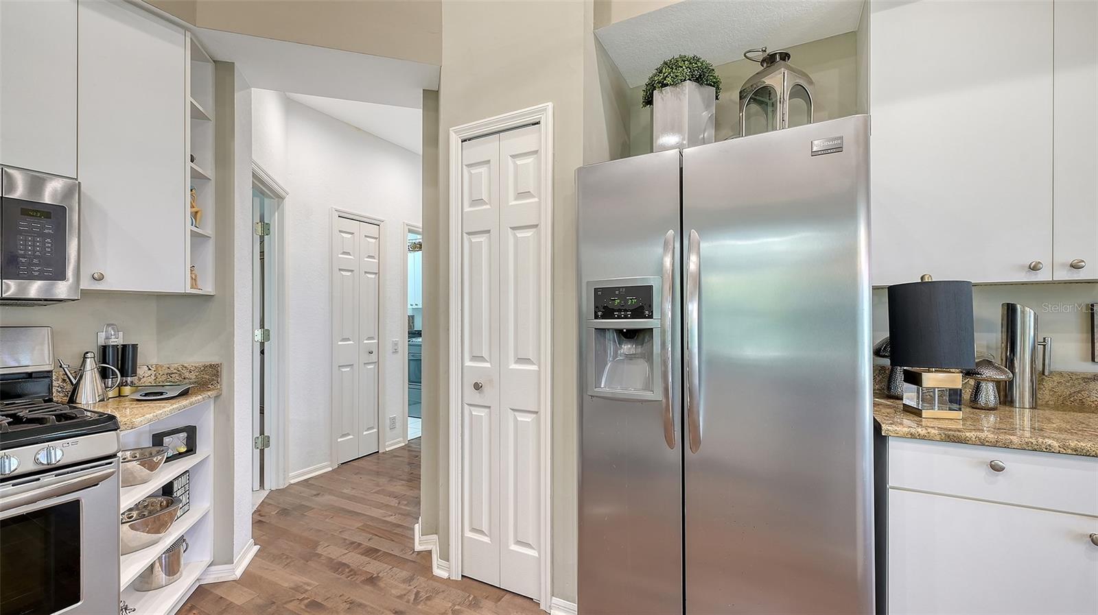 7903 HAMPTON CT, UNIVERSITY PARK, FL, 34201