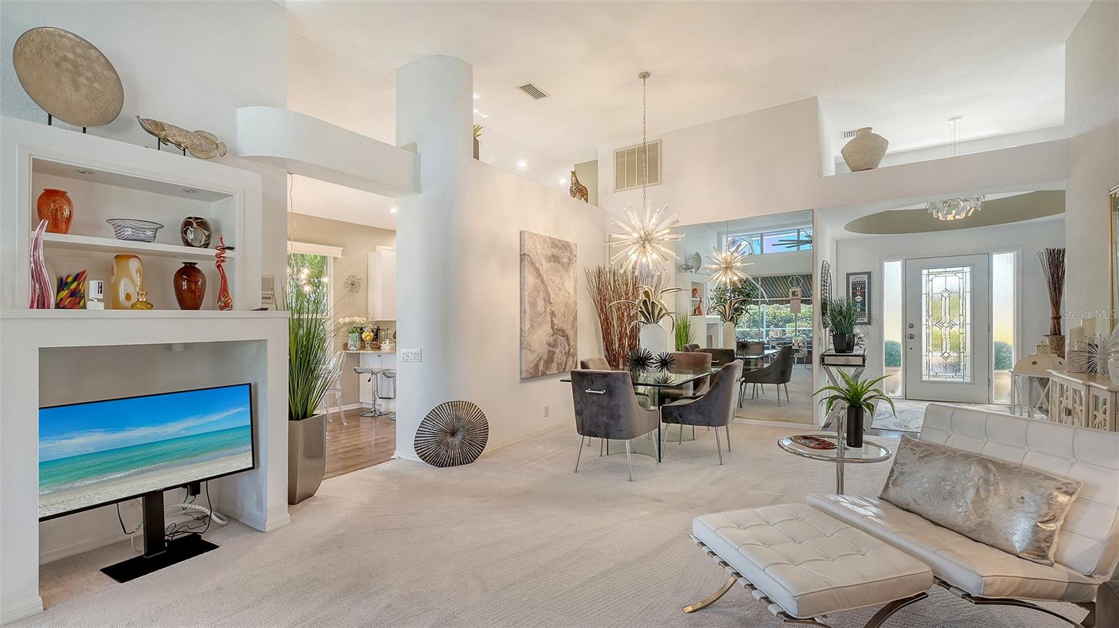 7903 HAMPTON CT, UNIVERSITY PARK, FL, 34201