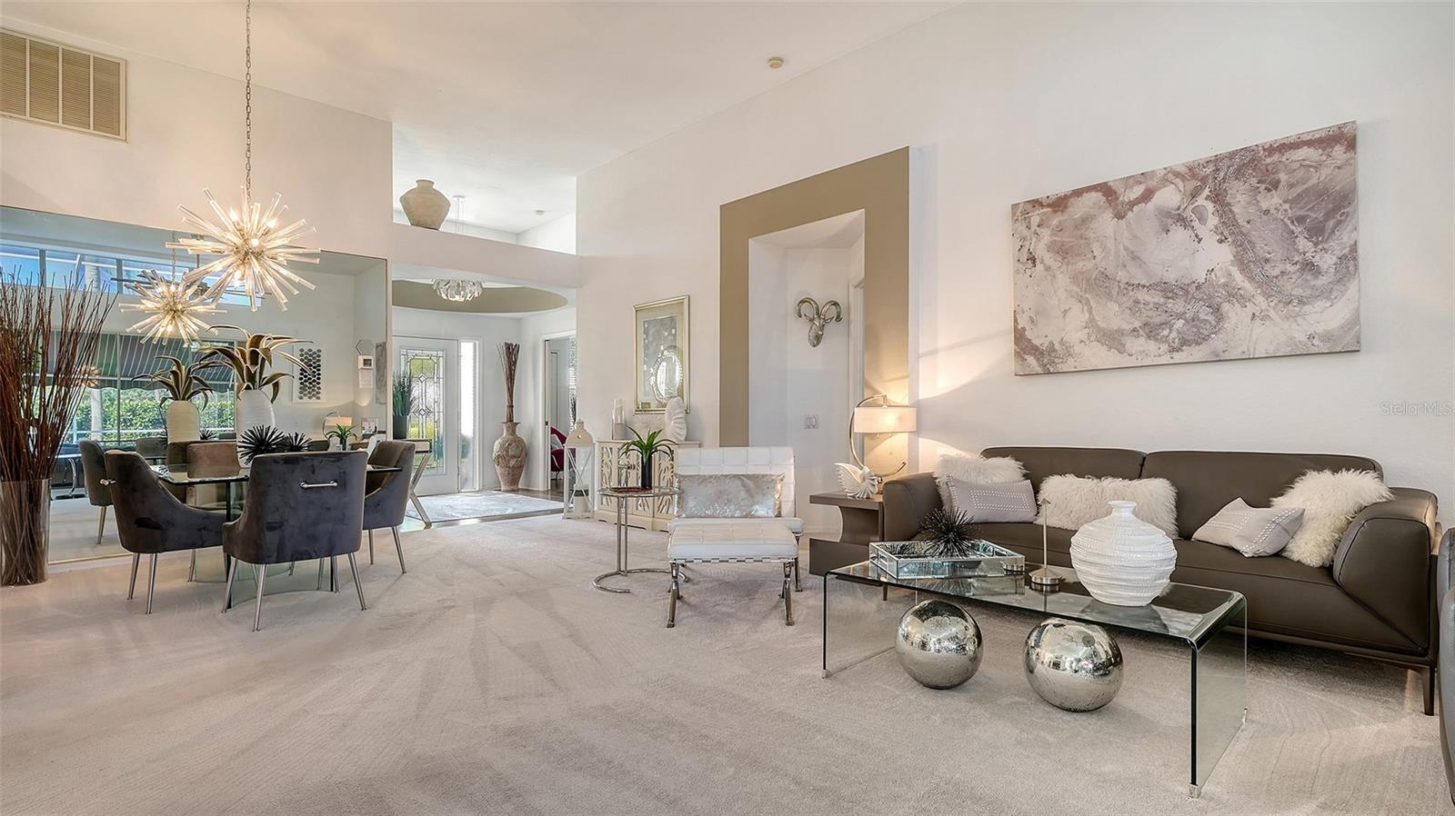 7903 HAMPTON CT, UNIVERSITY PARK, FL, 34201