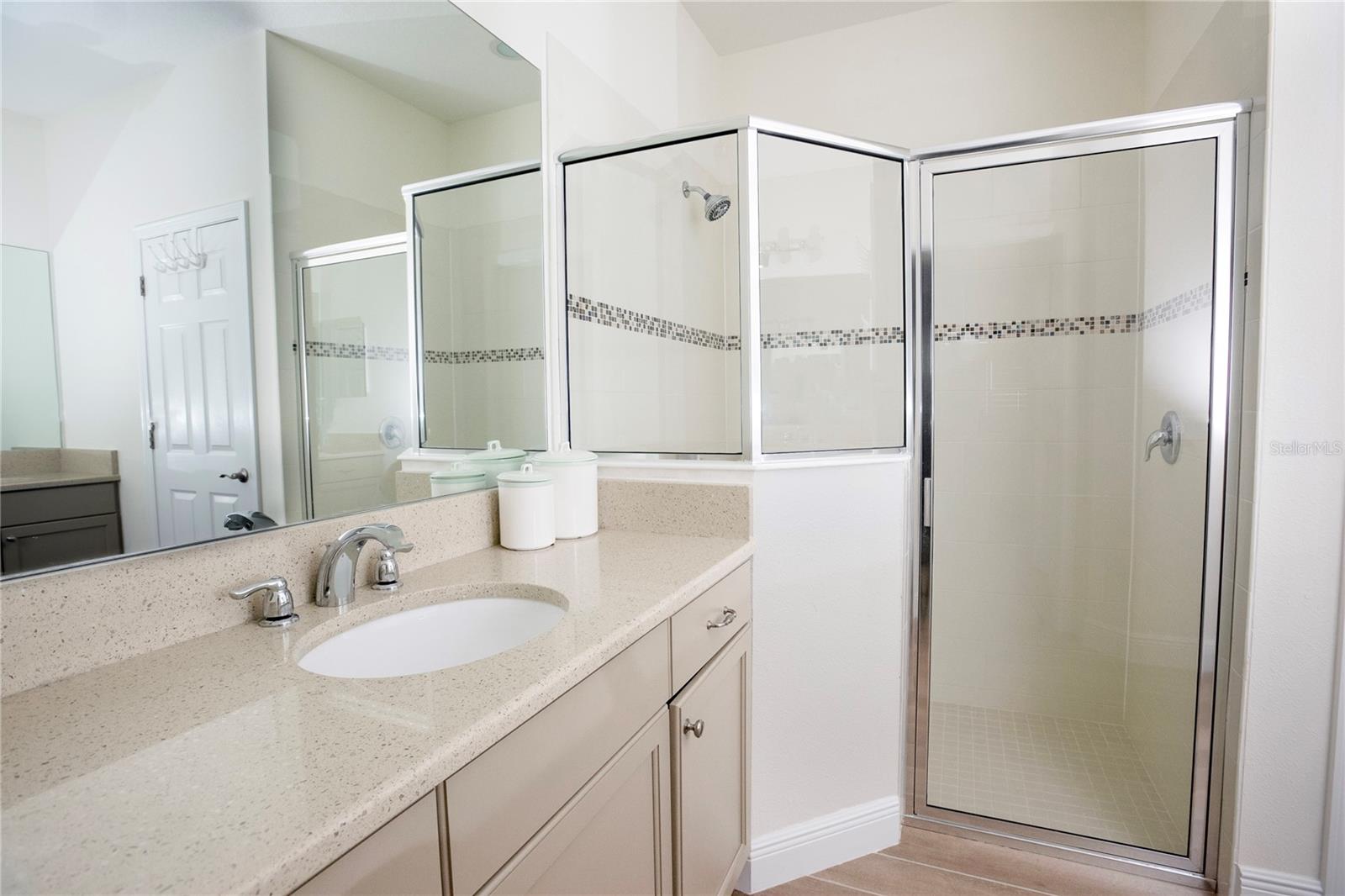 7547 CAMPUS CV, SARASOTA, FL, 34243