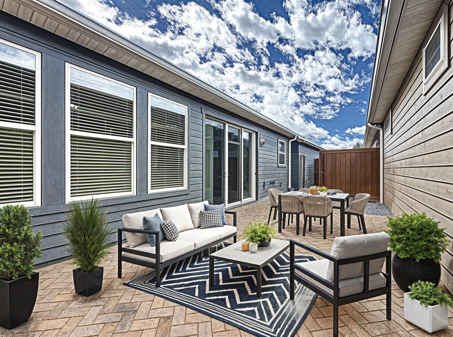 345 ALCOVE DR, GROVELAND, FL, 34736