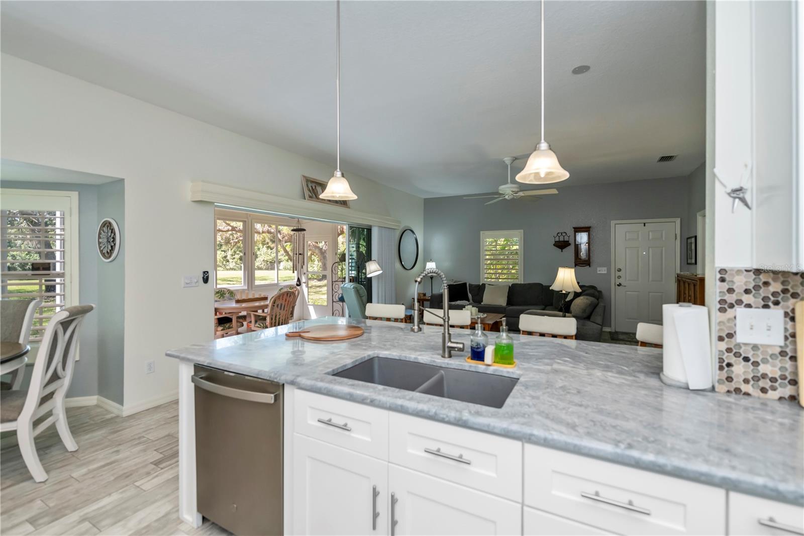 1420 WINDING OAK DR, PORT CHARLOTTE, FL, 33948