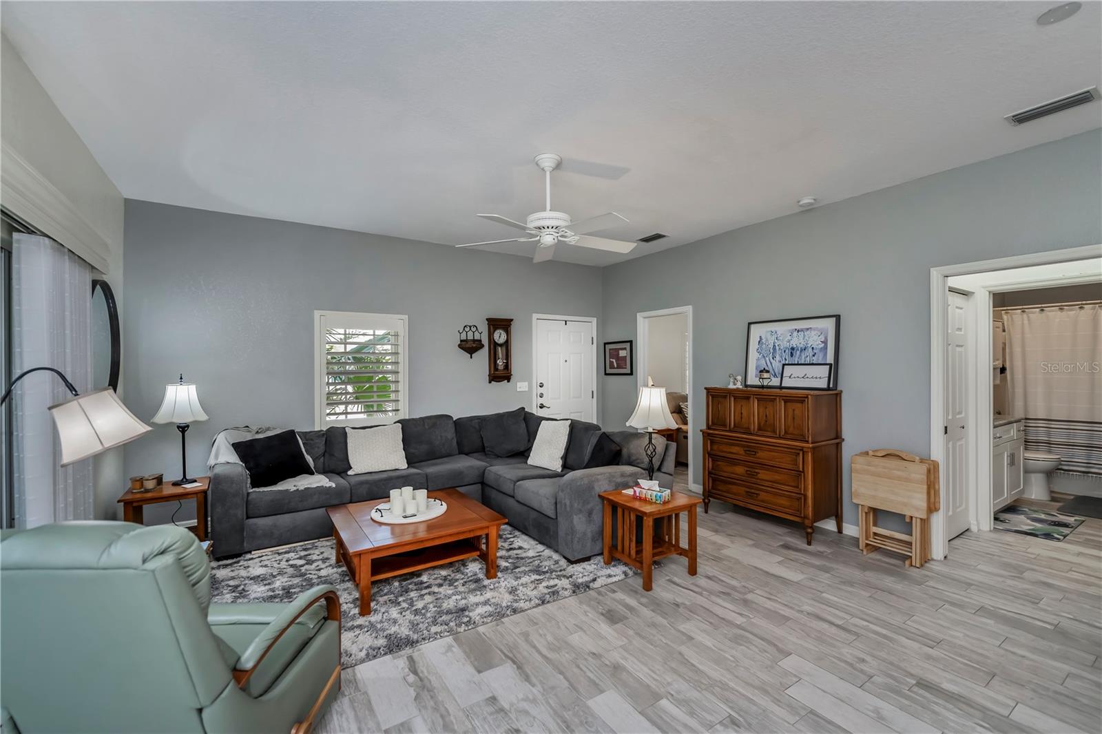 1420 WINDING OAK DR, PORT CHARLOTTE, FL, 33948
