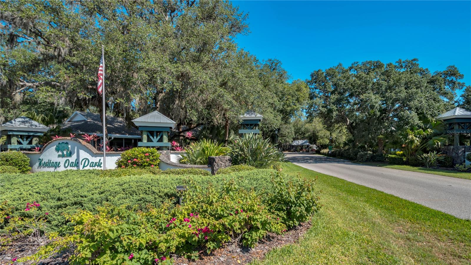 1420 WINDING OAK DR, PORT CHARLOTTE, FL, 33948