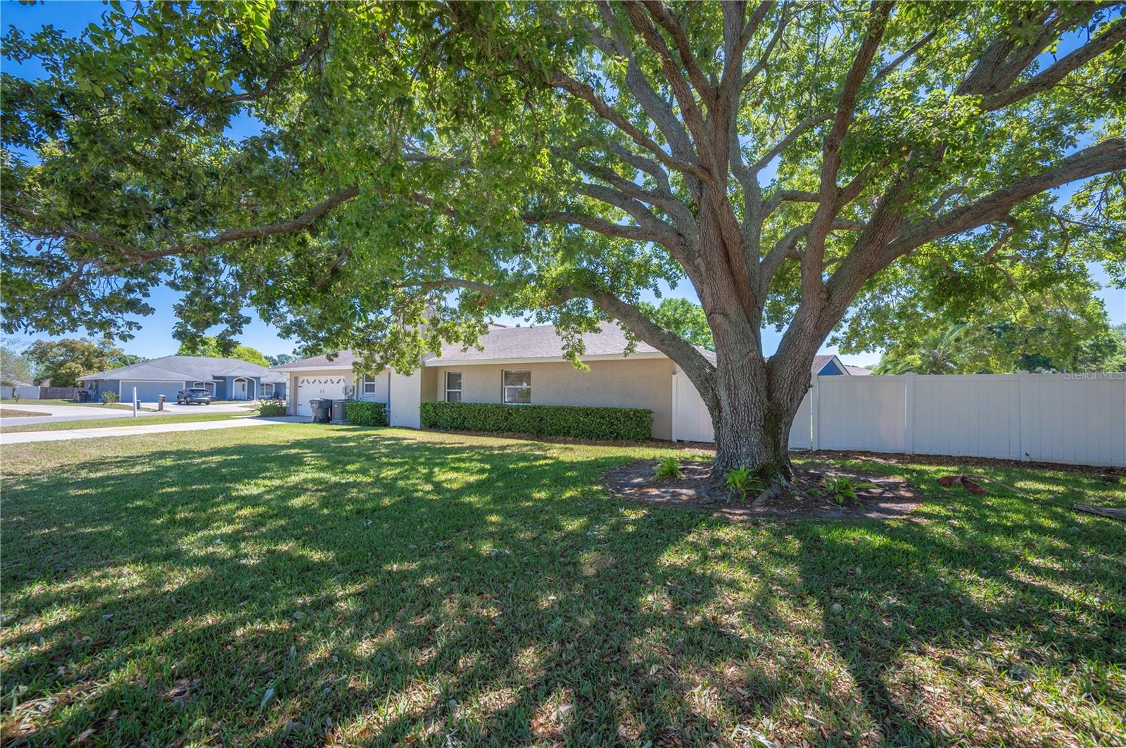 119 LAKE MARIAM WAY, WINTER HAVEN, FL, 33884