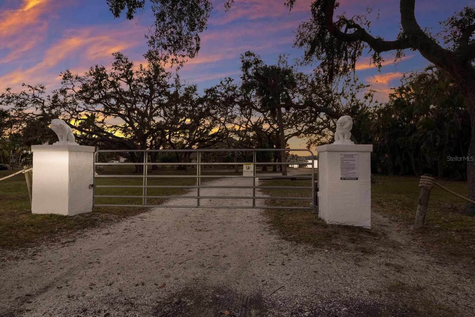 A4643806 Property Photo
