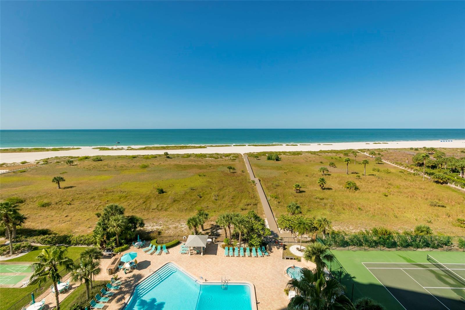1230 GULF BLVD #306, CLEARWATER BEACH, FL, 33767