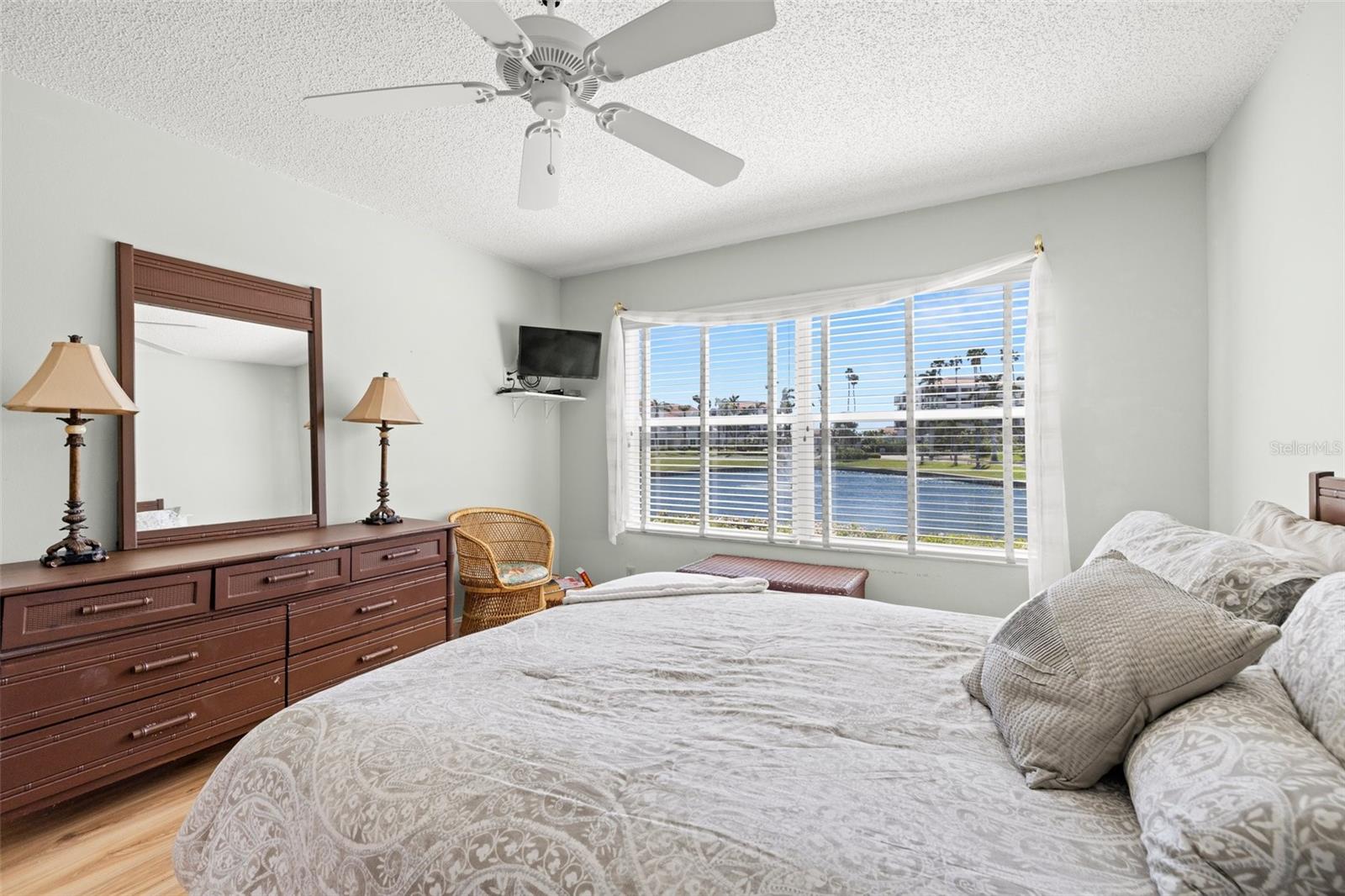 6061 BAHIA DEL MAR BLVD #112, ST PETERSBURG, FL, 33715