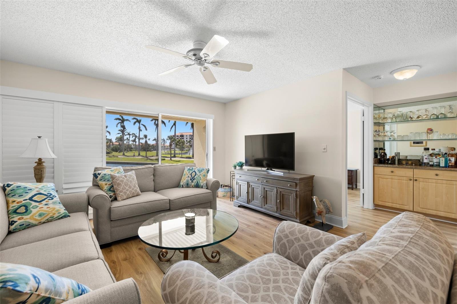 6061 BAHIA DEL MAR BLVD #112, ST PETERSBURG, FL, 33715