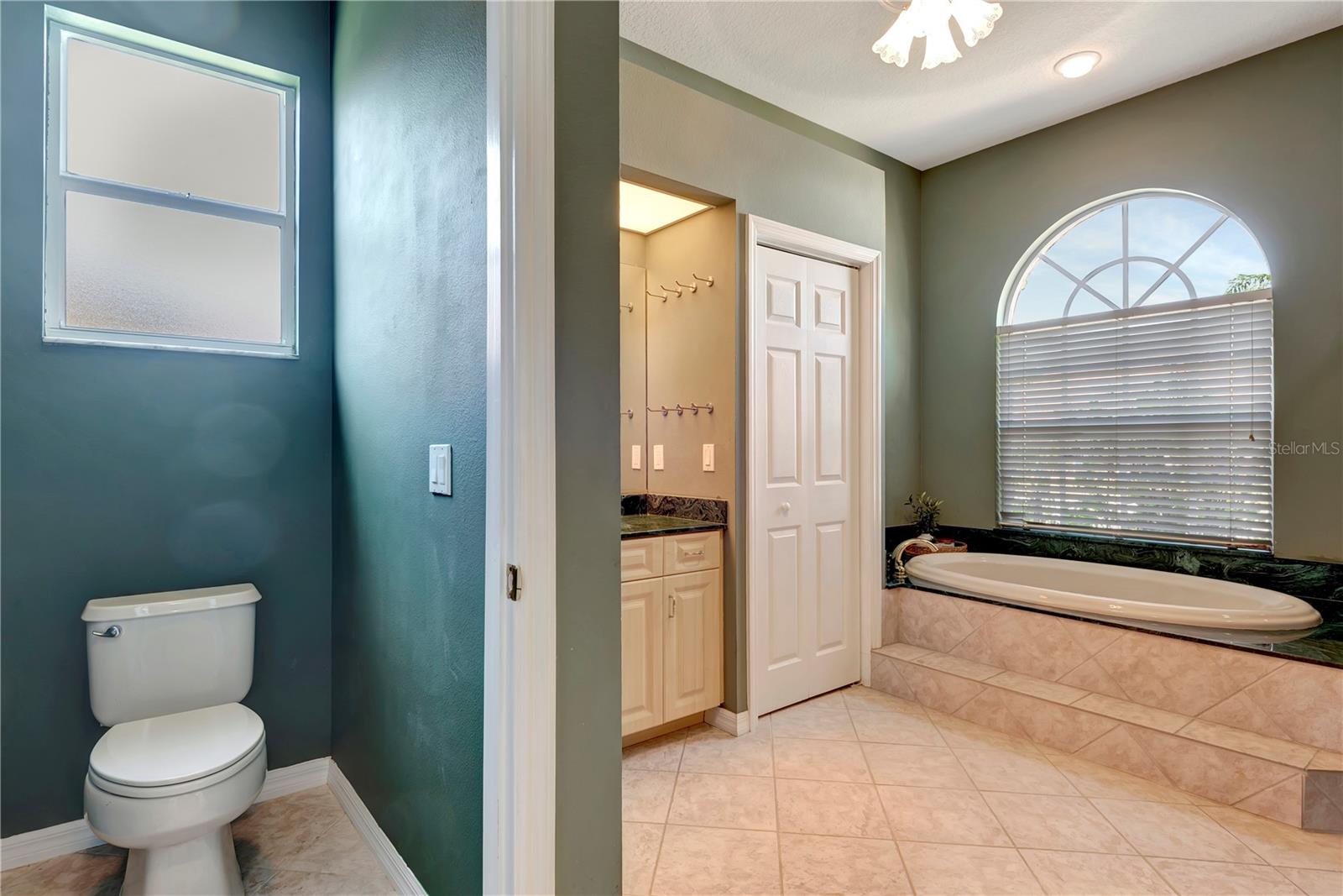 7118 42ND CT E, SARASOTA, FL, 34243