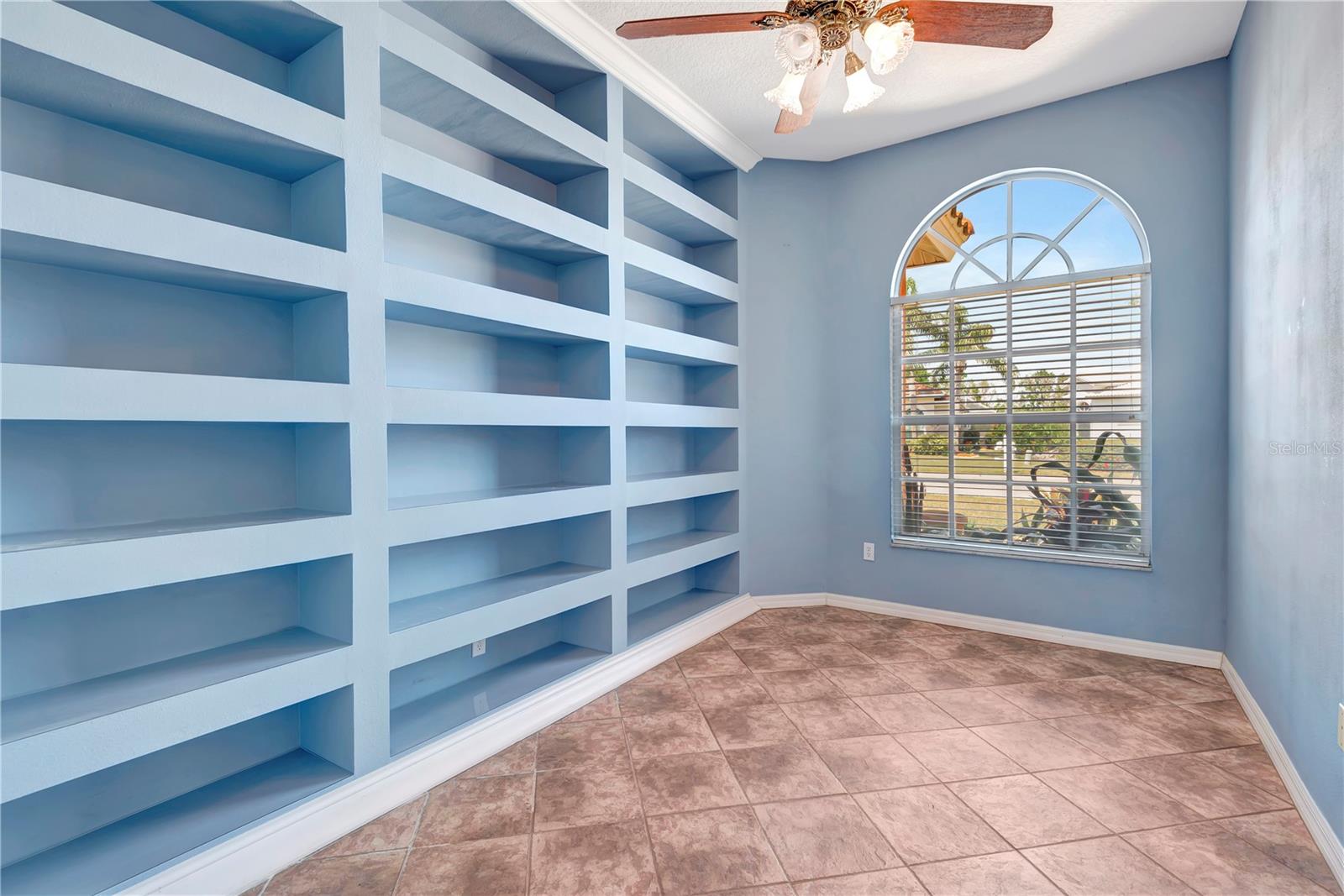 7118 42ND CT E, SARASOTA, FL, 34243