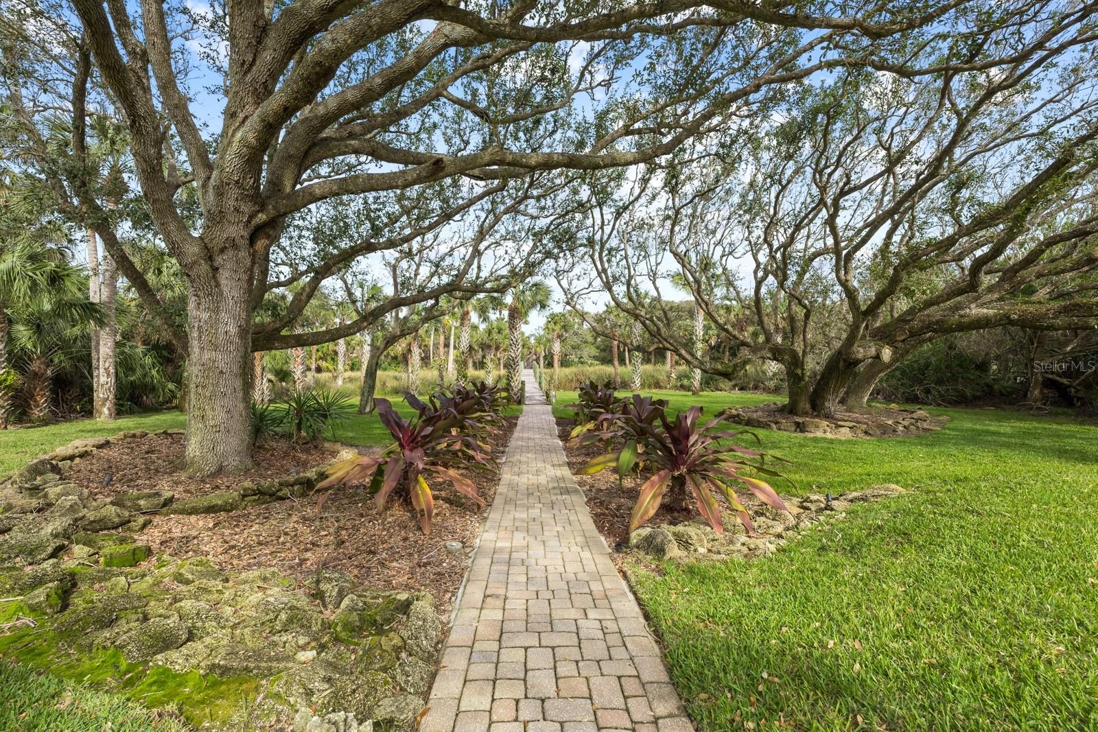 121 ISLAND ESTATES PKWY, PALM COAST, FL, 32137