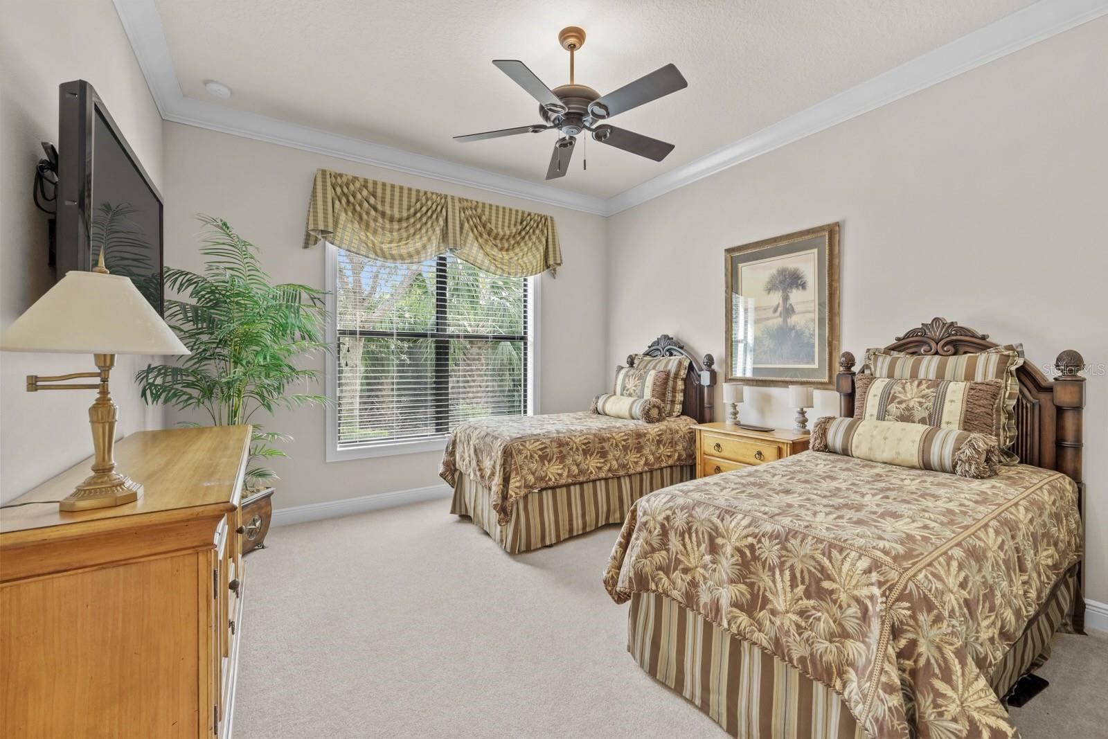 121 ISLAND ESTATES PKWY, PALM COAST, FL, 32137