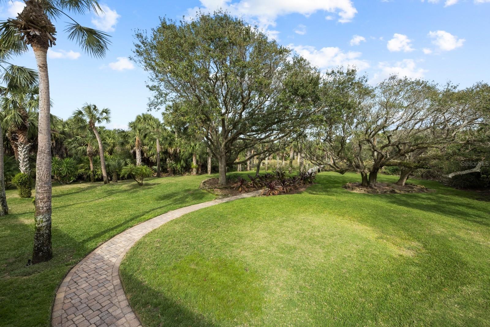 121 ISLAND ESTATES PKWY, PALM COAST, FL, 32137