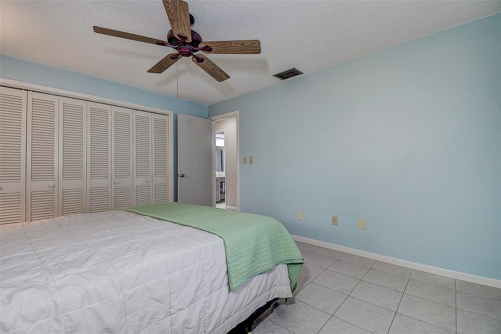 2513 BRAMBLEWOOD DR W, CLEARWATER, FL, 33763