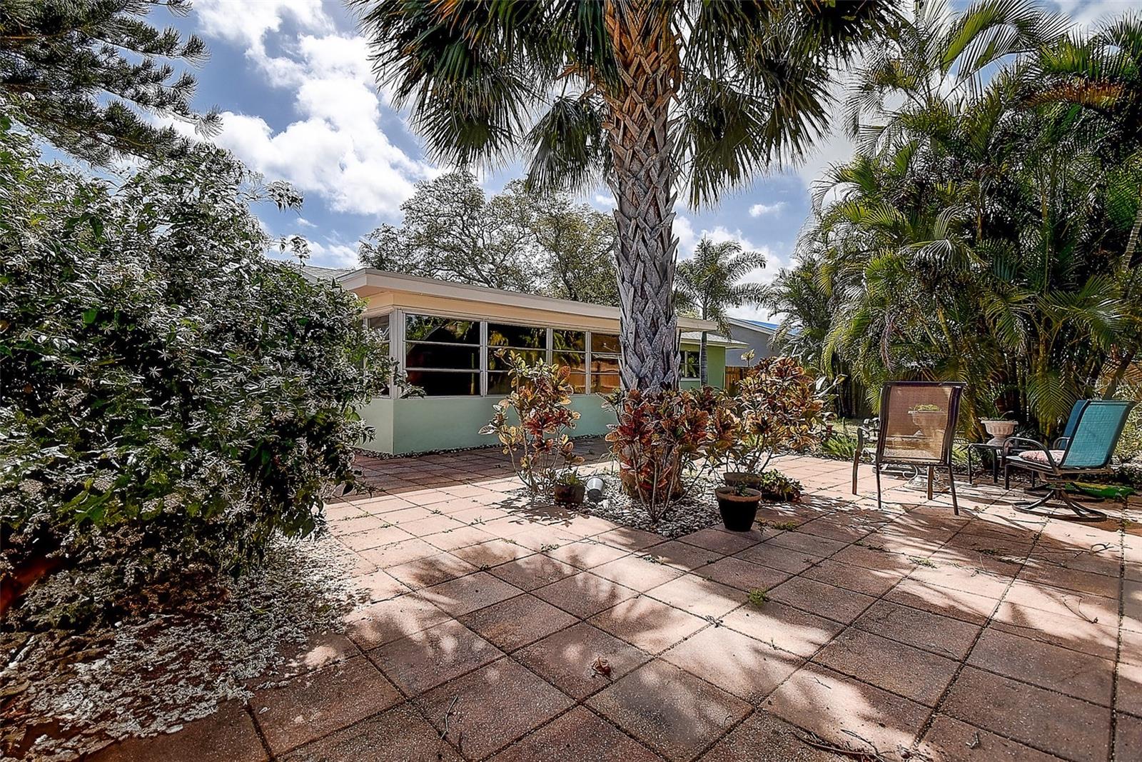 2513 BRAMBLEWOOD DR W, CLEARWATER, FL, 33763