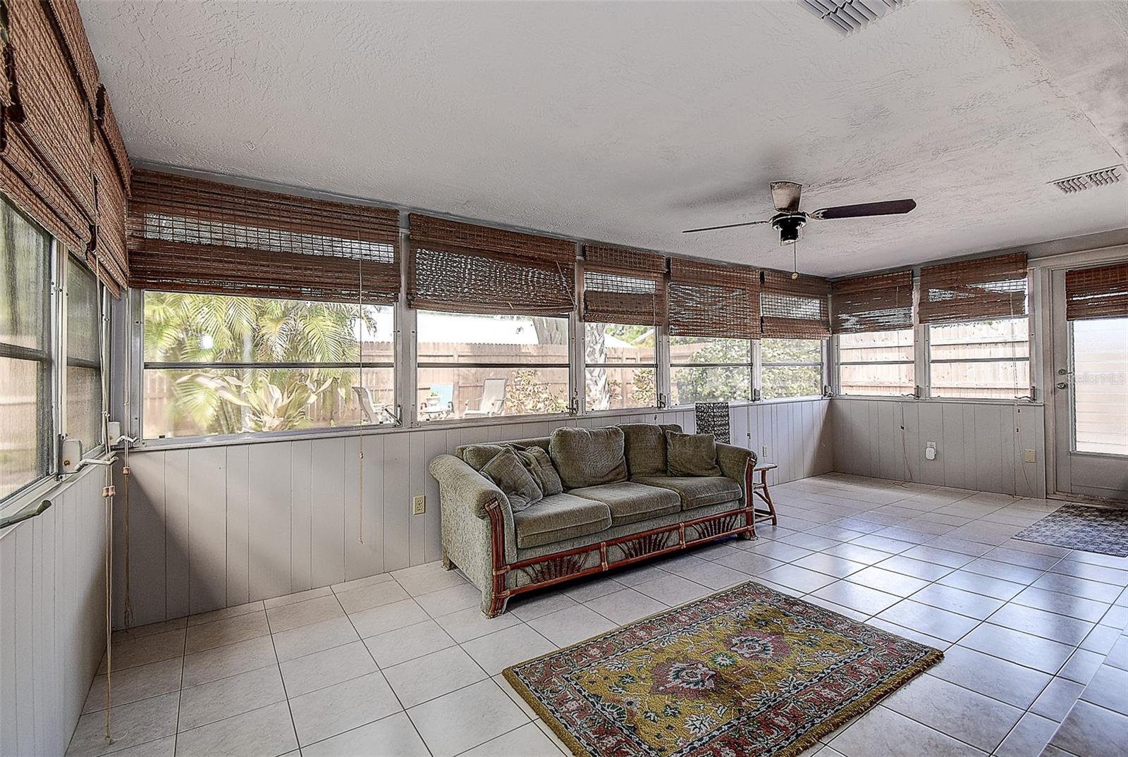 2513 BRAMBLEWOOD DR W, CLEARWATER, FL, 33763