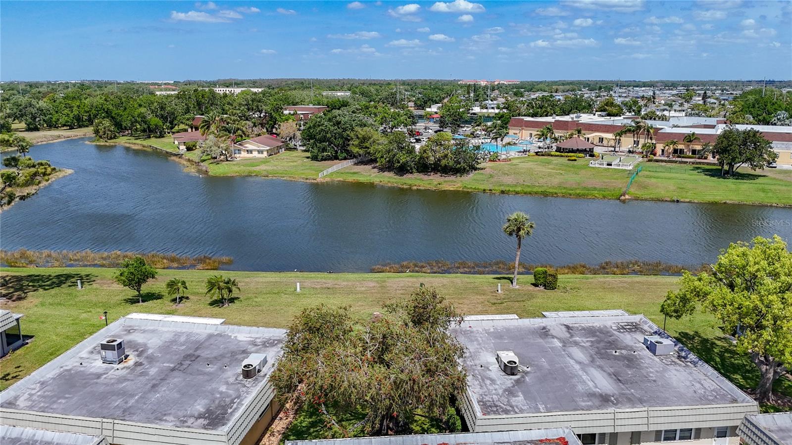 201 KINGS BLVD #14, SUN CITY CENTER, FL, 33573