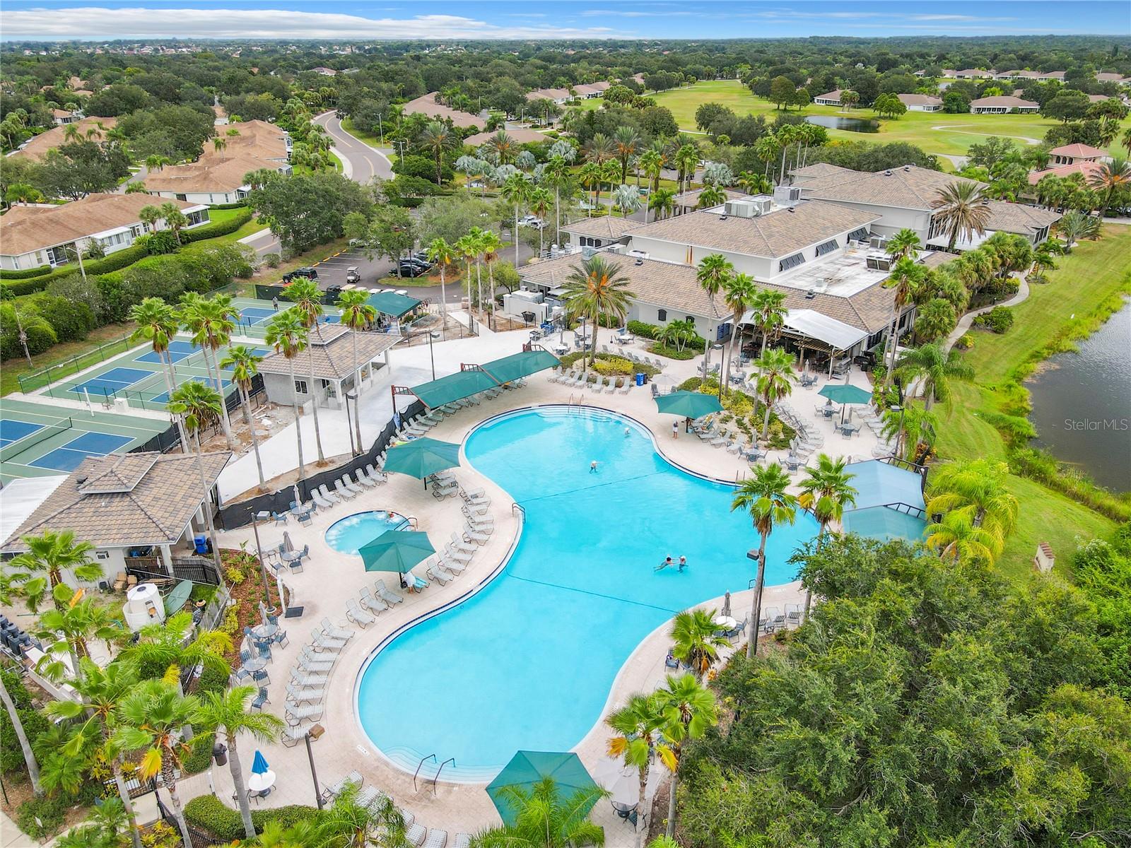 201 KINGS BLVD #14, SUN CITY CENTER, FL, 33573