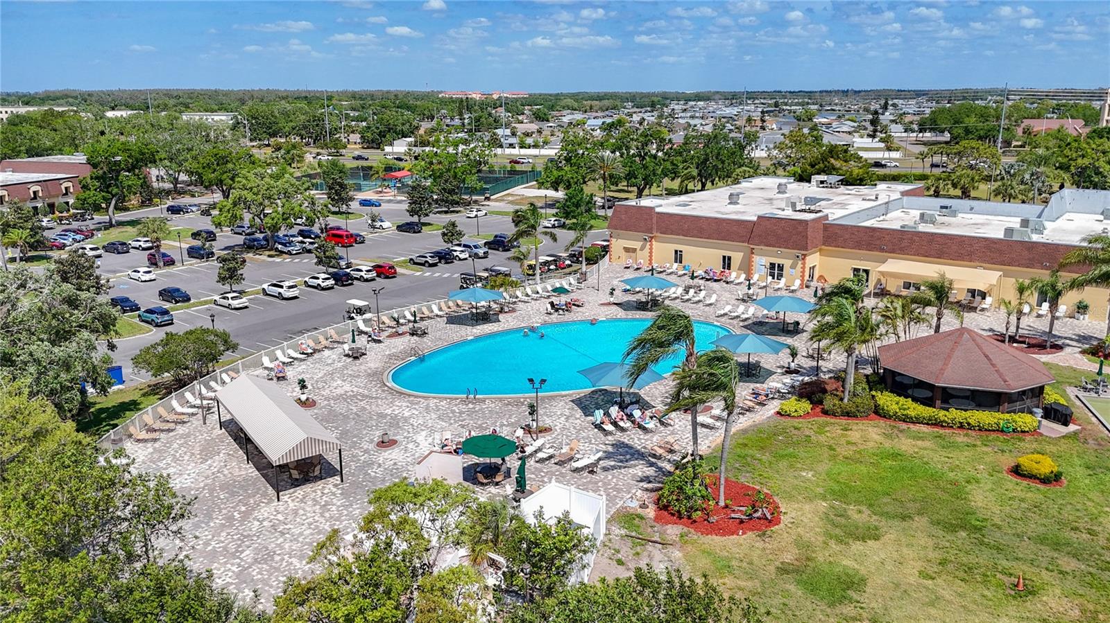 201 KINGS BLVD #14, SUN CITY CENTER, FL, 33573